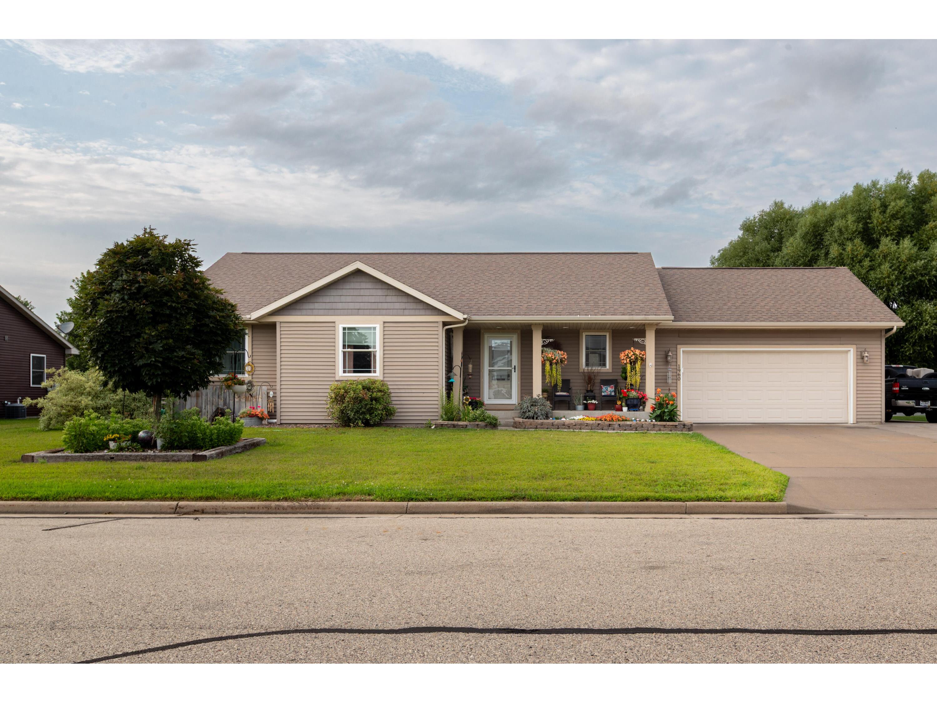 1960 Cedarwood Sparta WI 54656 1930979 image1