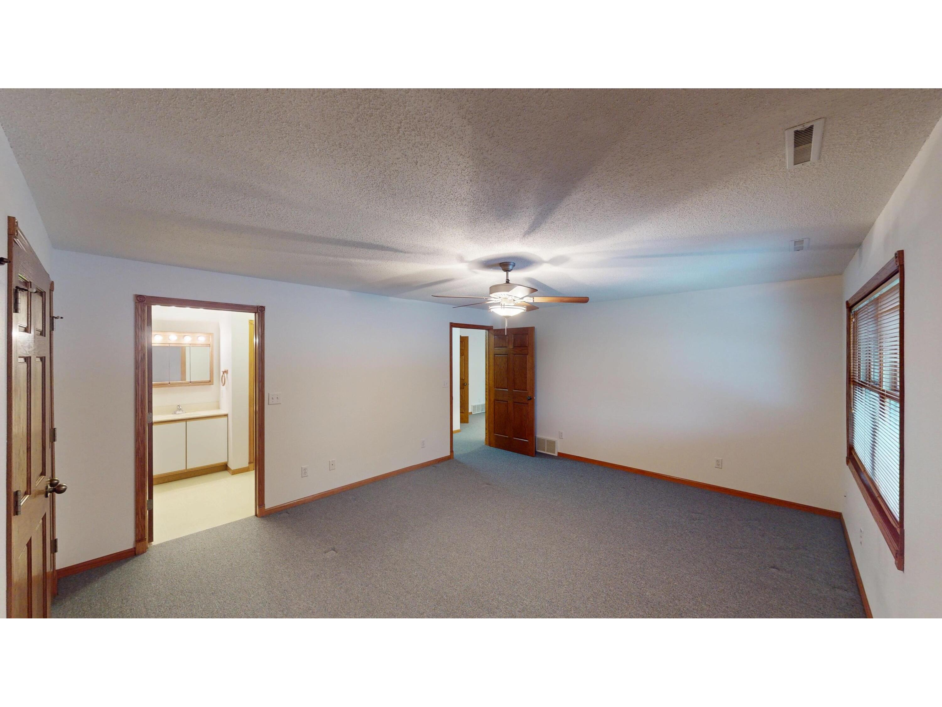 19654 Bluffview Galesville WI 54630 1950440 image25