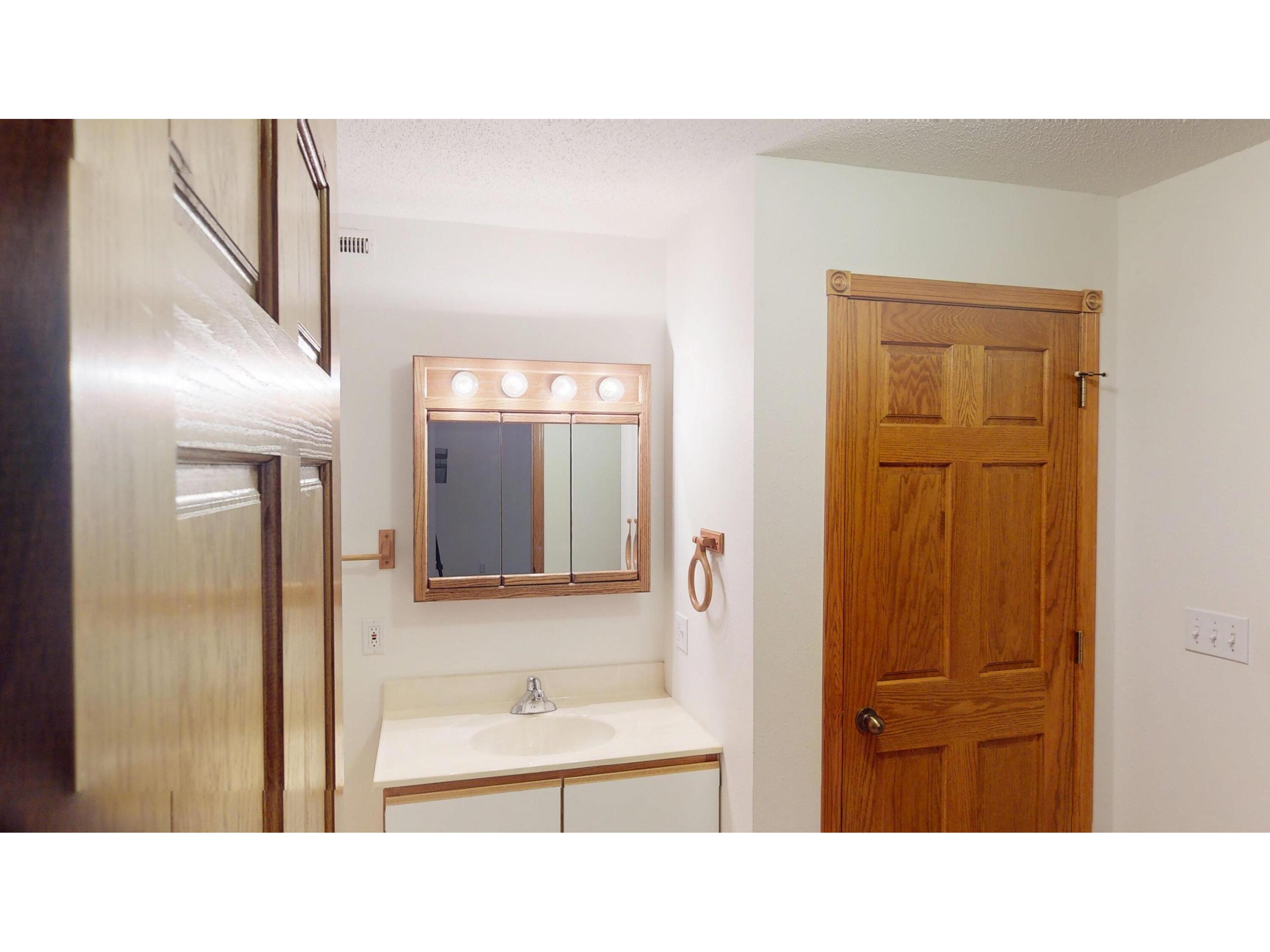 19654 Bluffview Galesville WI 54630 1950440 image27