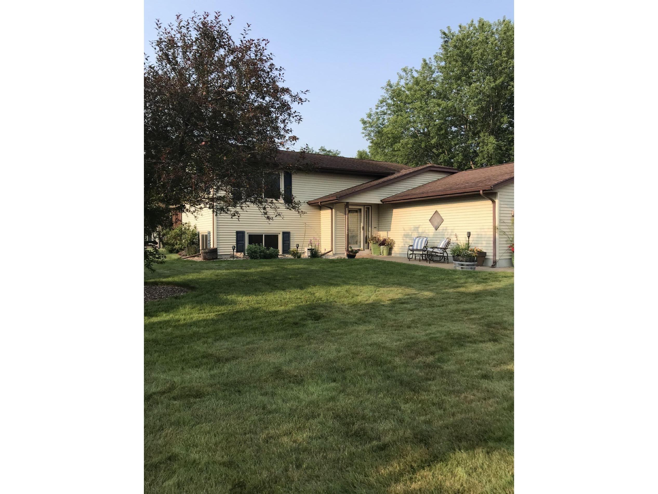 19717 Bluffview Pl, Galesville, WI, 54630 MLS 1753146 Edina Realty