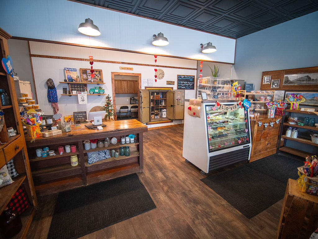 2 E Main New Hampton IA 50659 1959747 image9