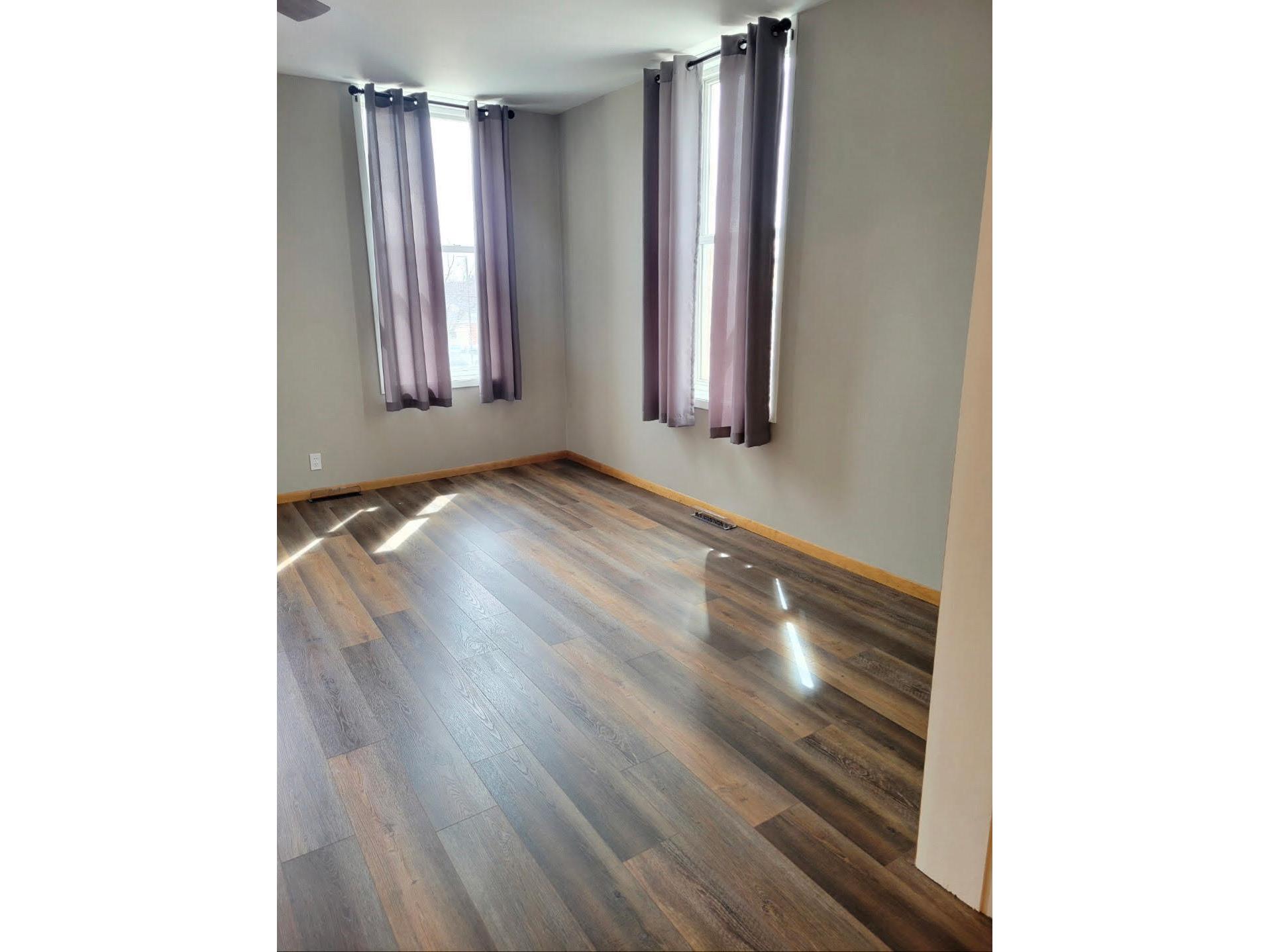 2 E Main New Hampton IA 50659 1950095 image30