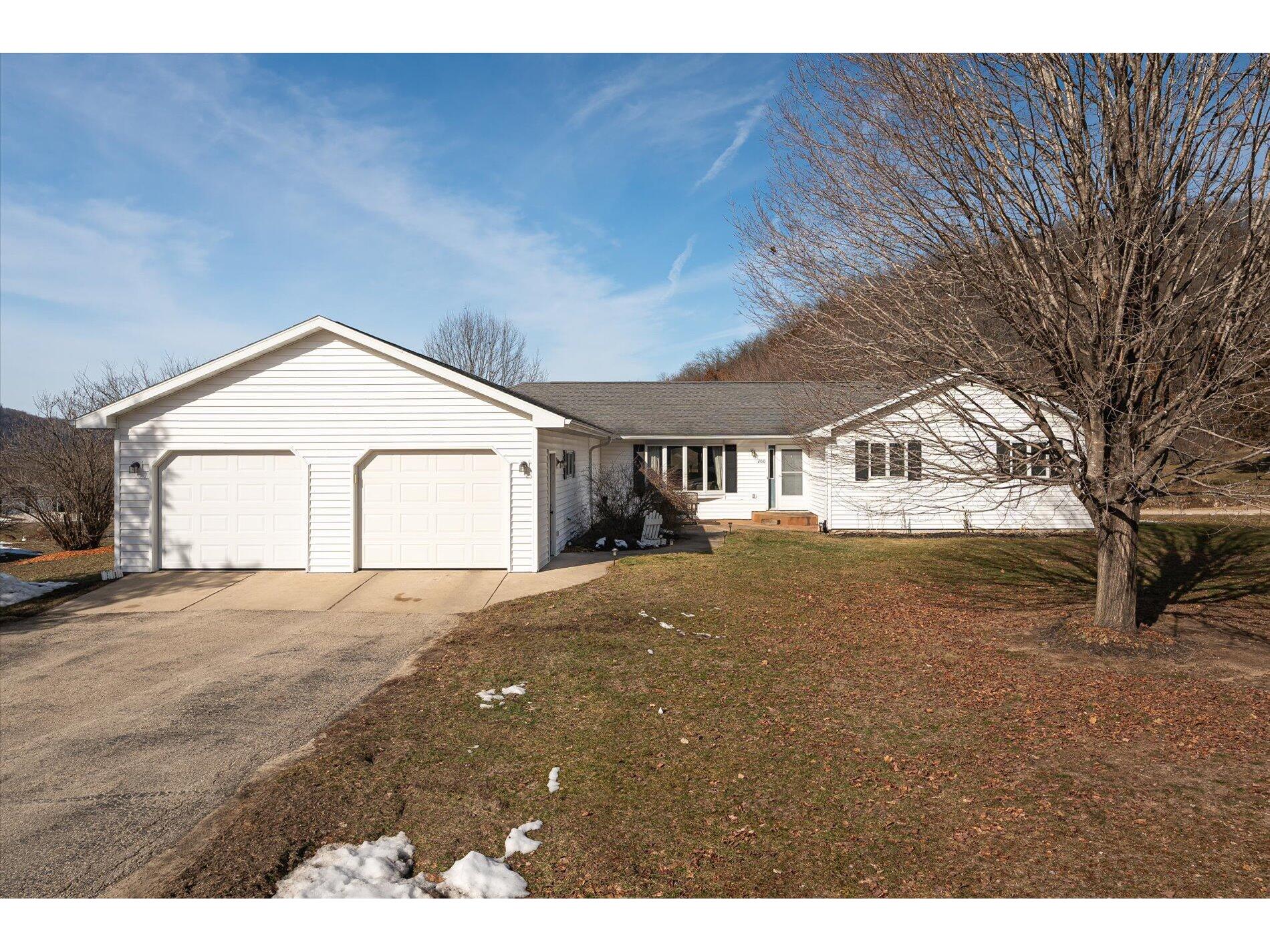 200 Hemlock Soldiers Grove WI 54655 1863926 image1