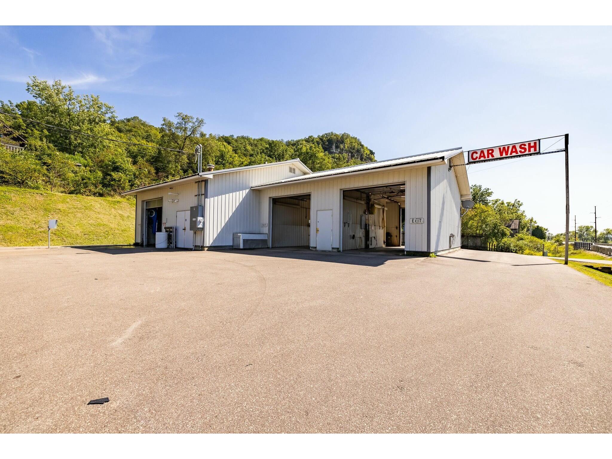 200 N State Road 35 Alma WI 54610 1965042 image3