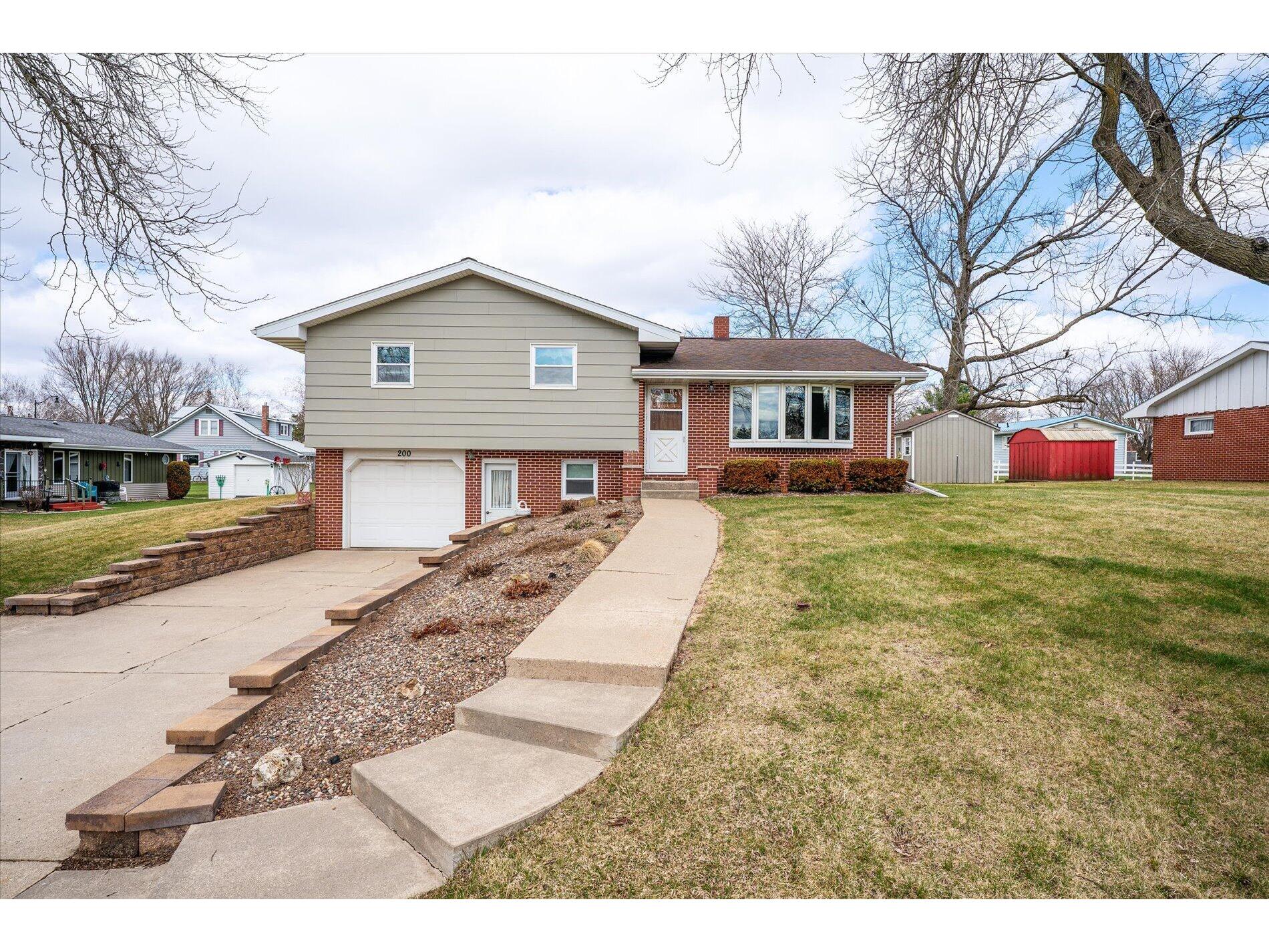 200 Storsveen Westby WI 54667 1957022 image1