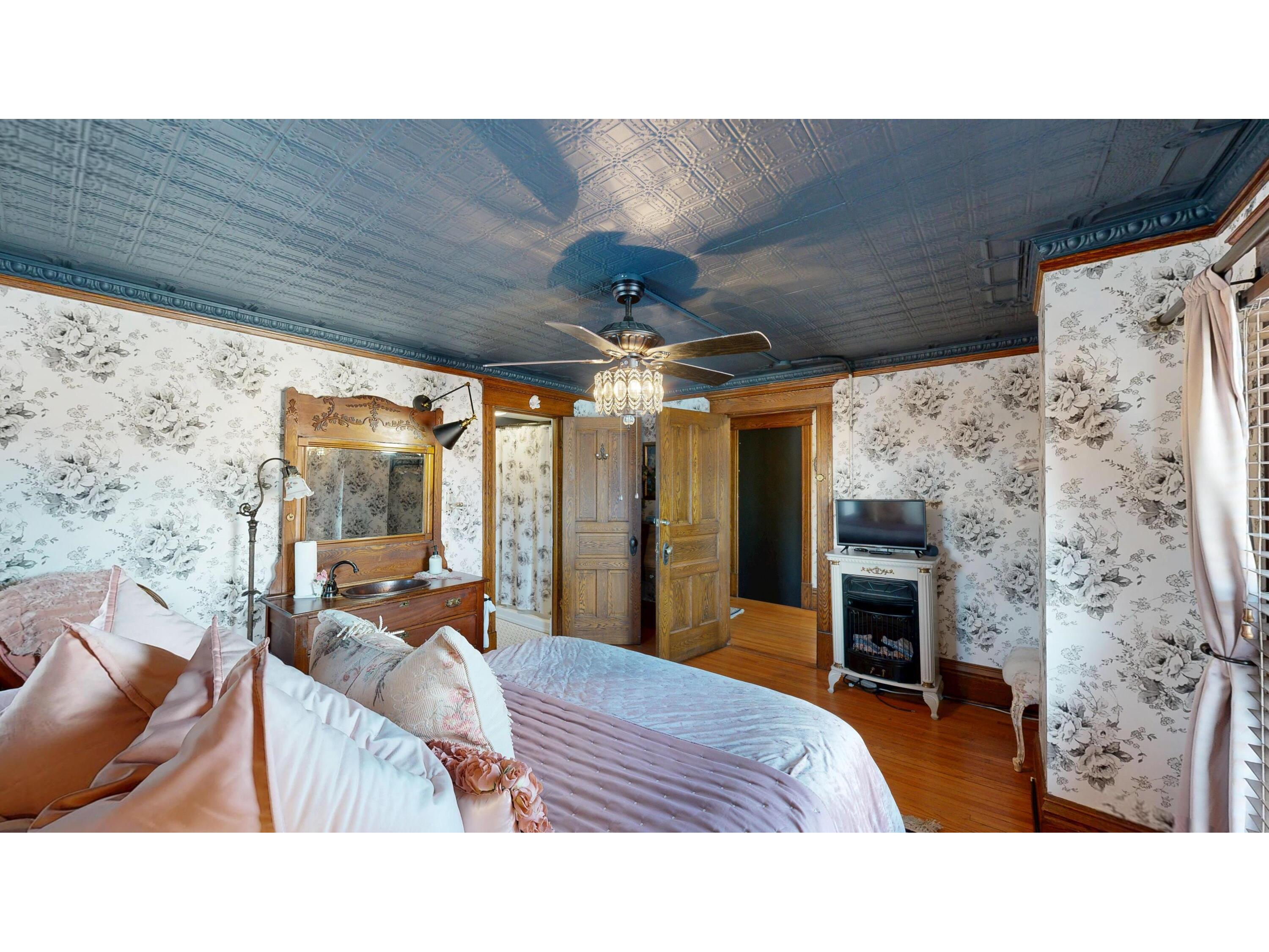 200 W State Westby WI 54667 1948052 image57