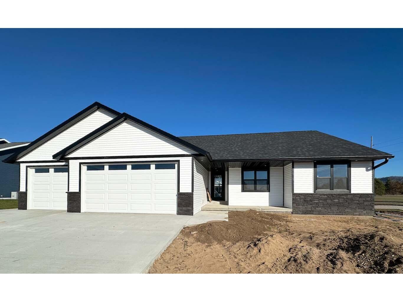 2003 Spakenburg Holmen WI 54636 1898949 image1