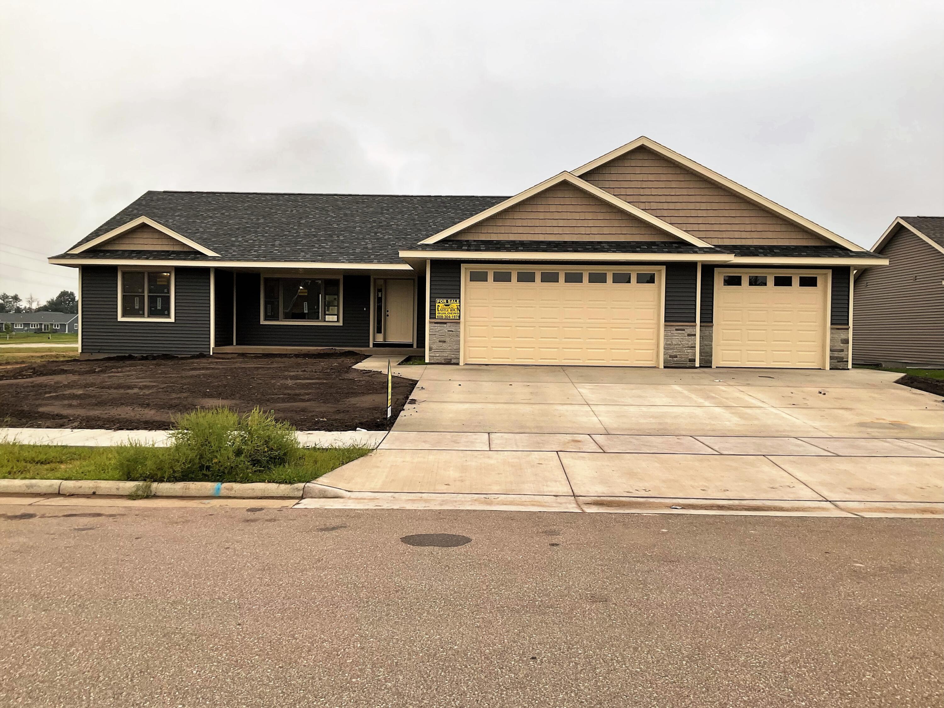 2008 Elinor Ln, Holmen, WI, 54636 MLS 1808557 Edina Realty