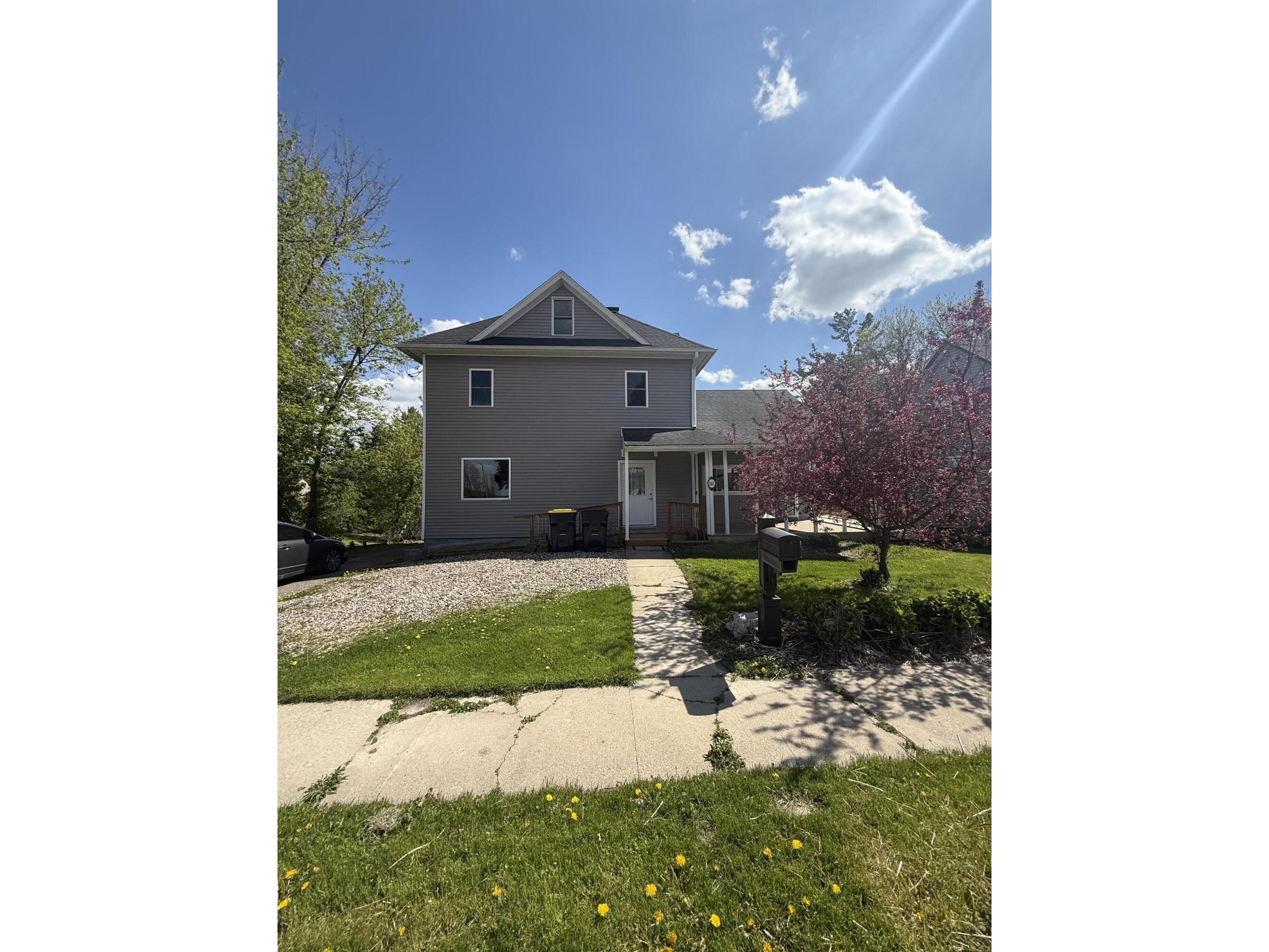201 Center Elroy WI 53929 1963014 image1