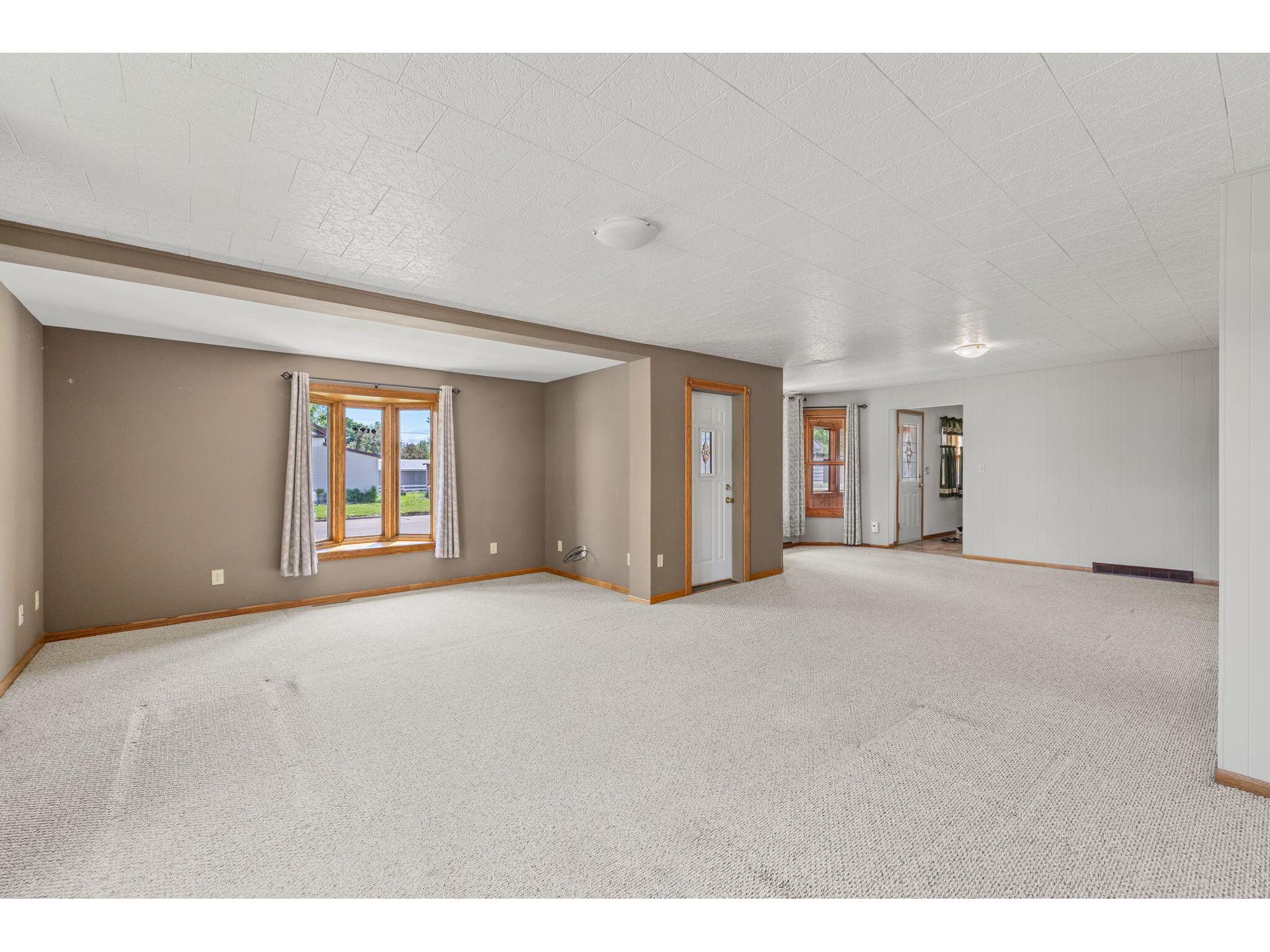 201 W Hogg Melrose WI 54642 1964504 image4