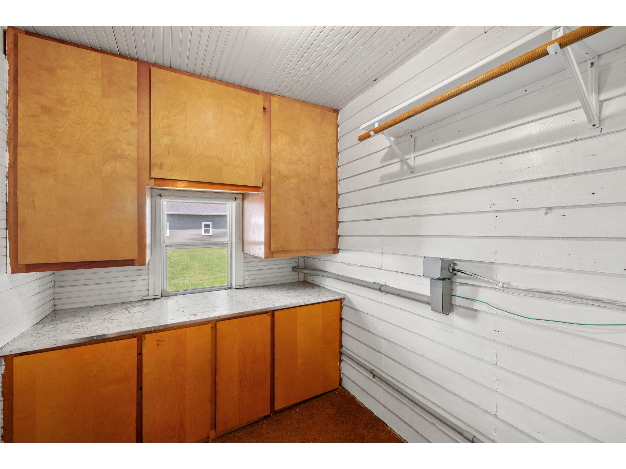 201 W Hogg Melrose WI 54642 1964504 image9