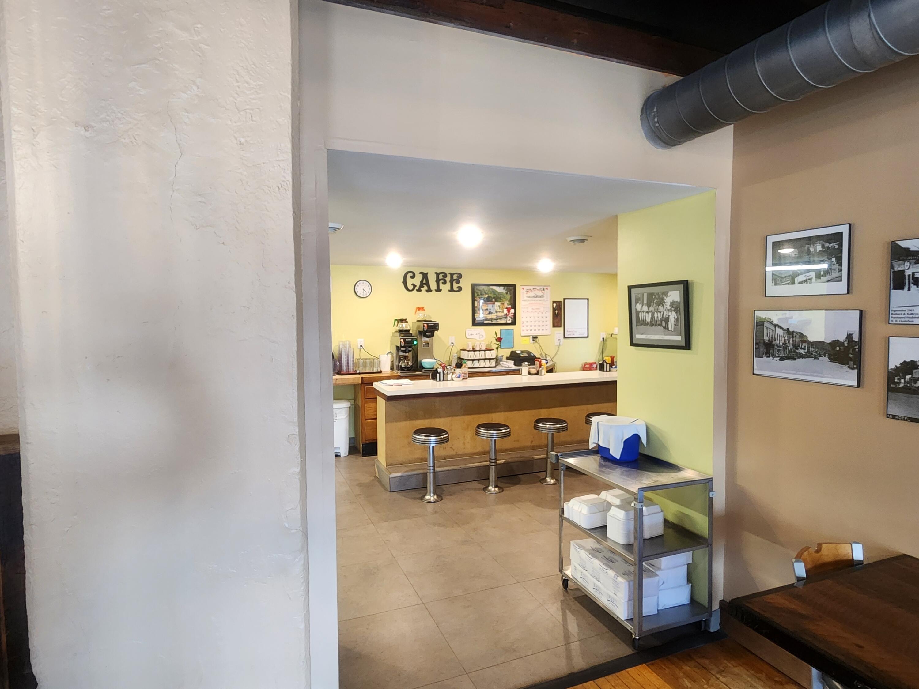 201 N Main Alma WI 54610 1921476 image15