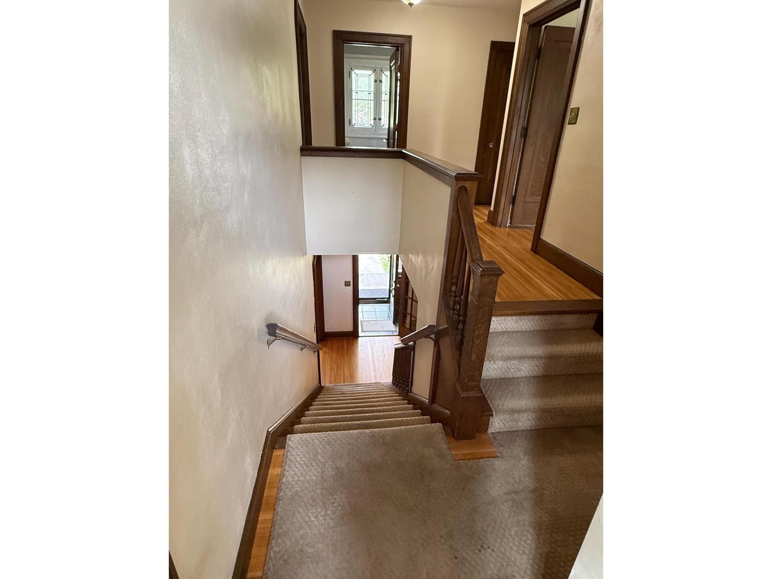 2010 Main La Crosse WI 54601 1950086 image13