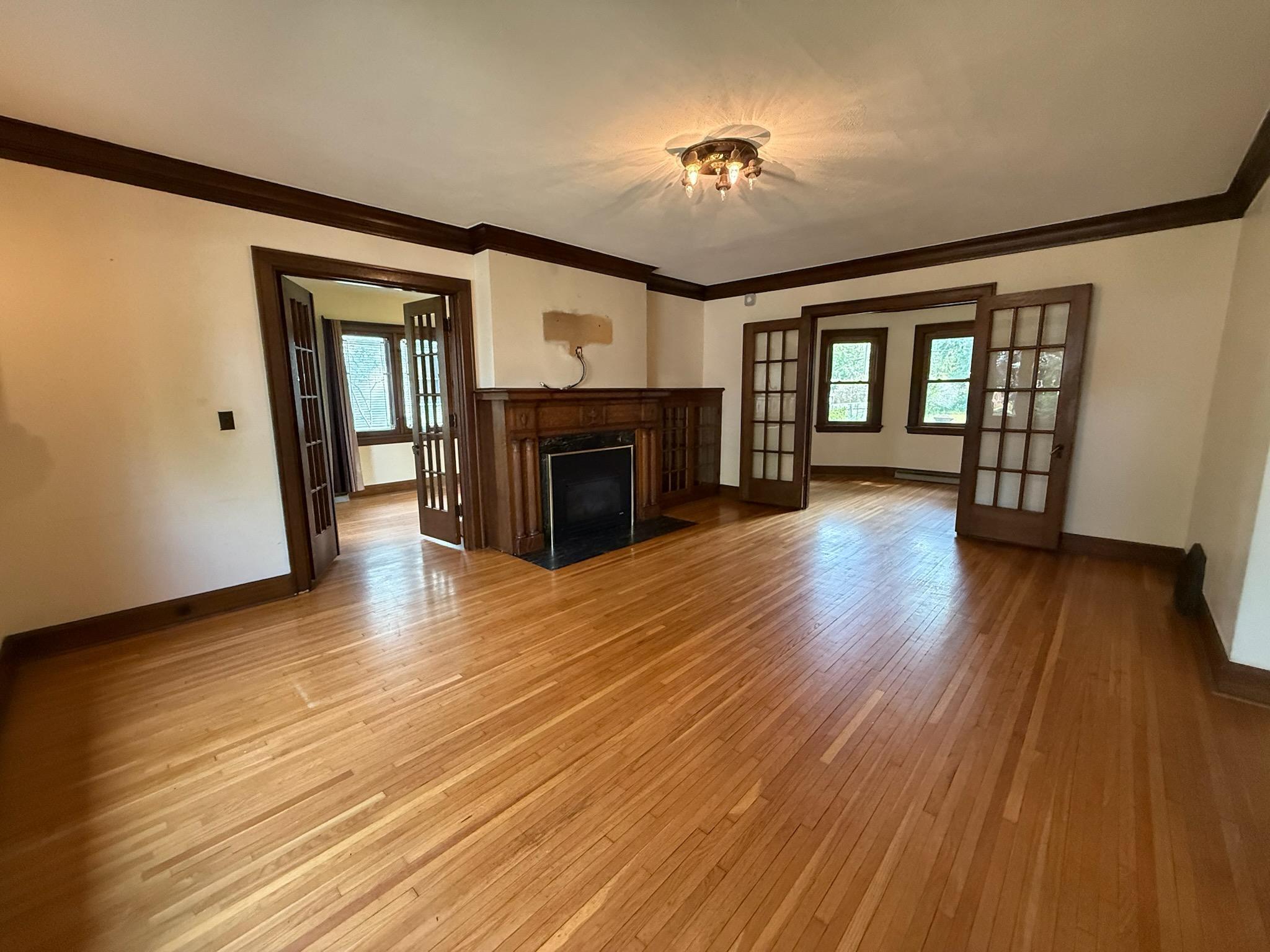 2010 Main La Crosse WI 54601 1950086 image7