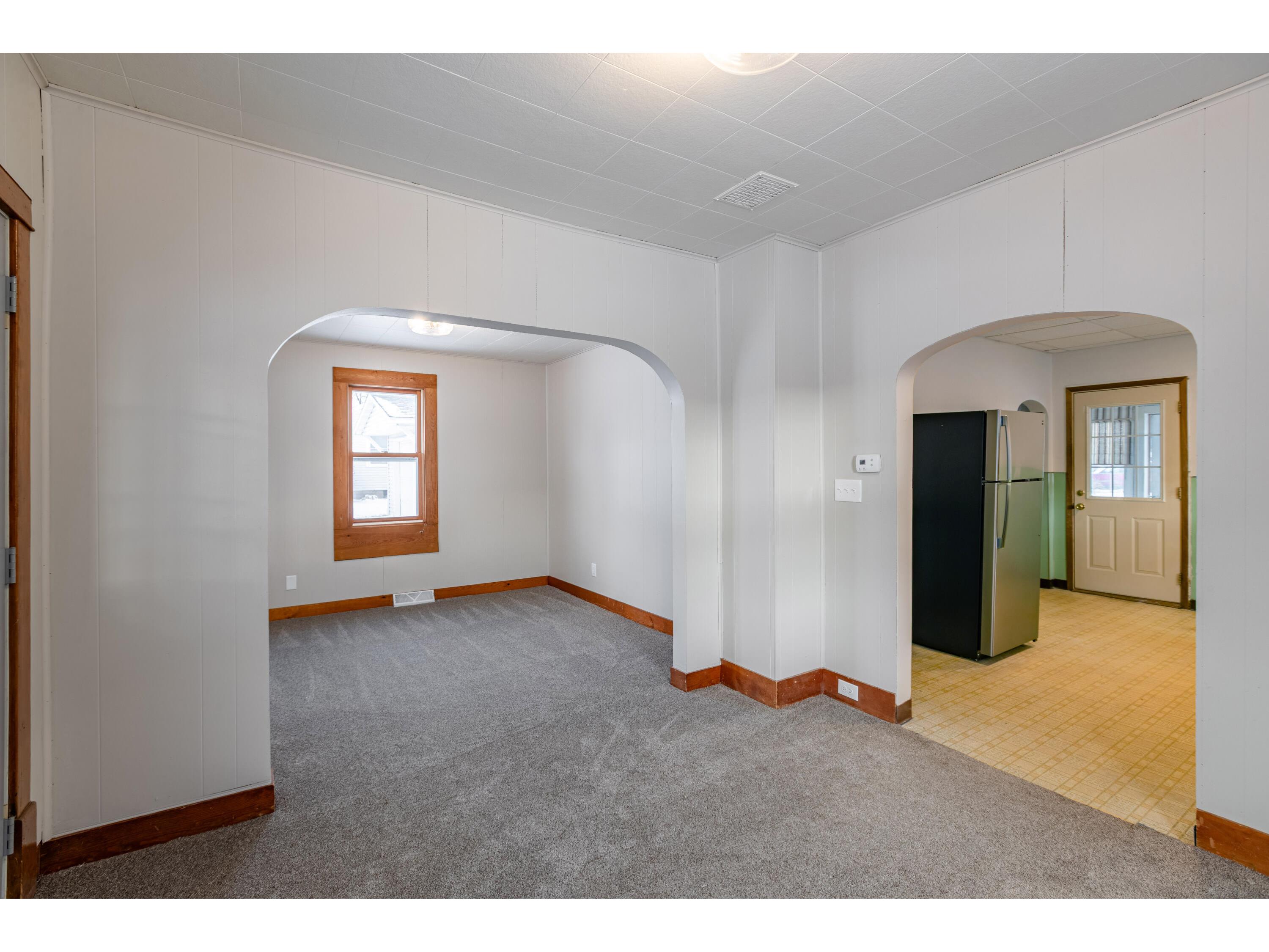 2011 21st La Crosse WI 54601 1946154 image6