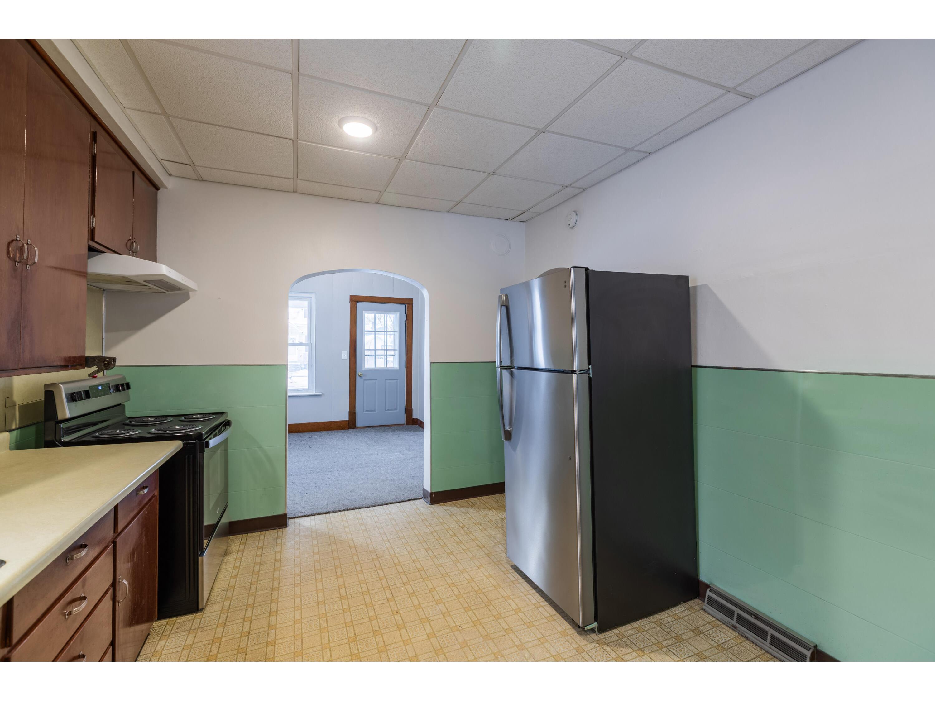 2011 21st La Crosse WI 54601 1946154 image9