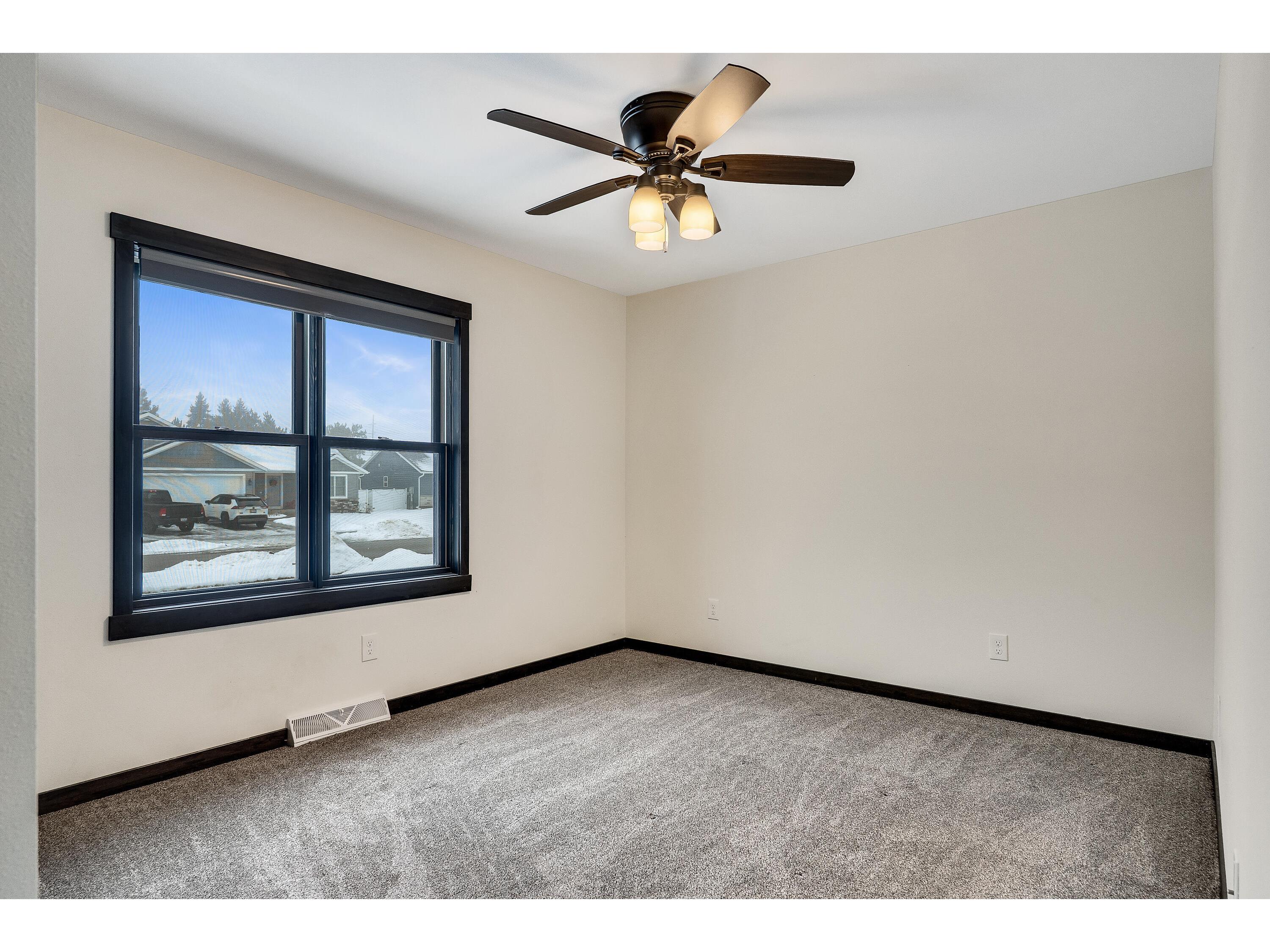 2012 Elinor Holmen WI 54636 1946650 image19