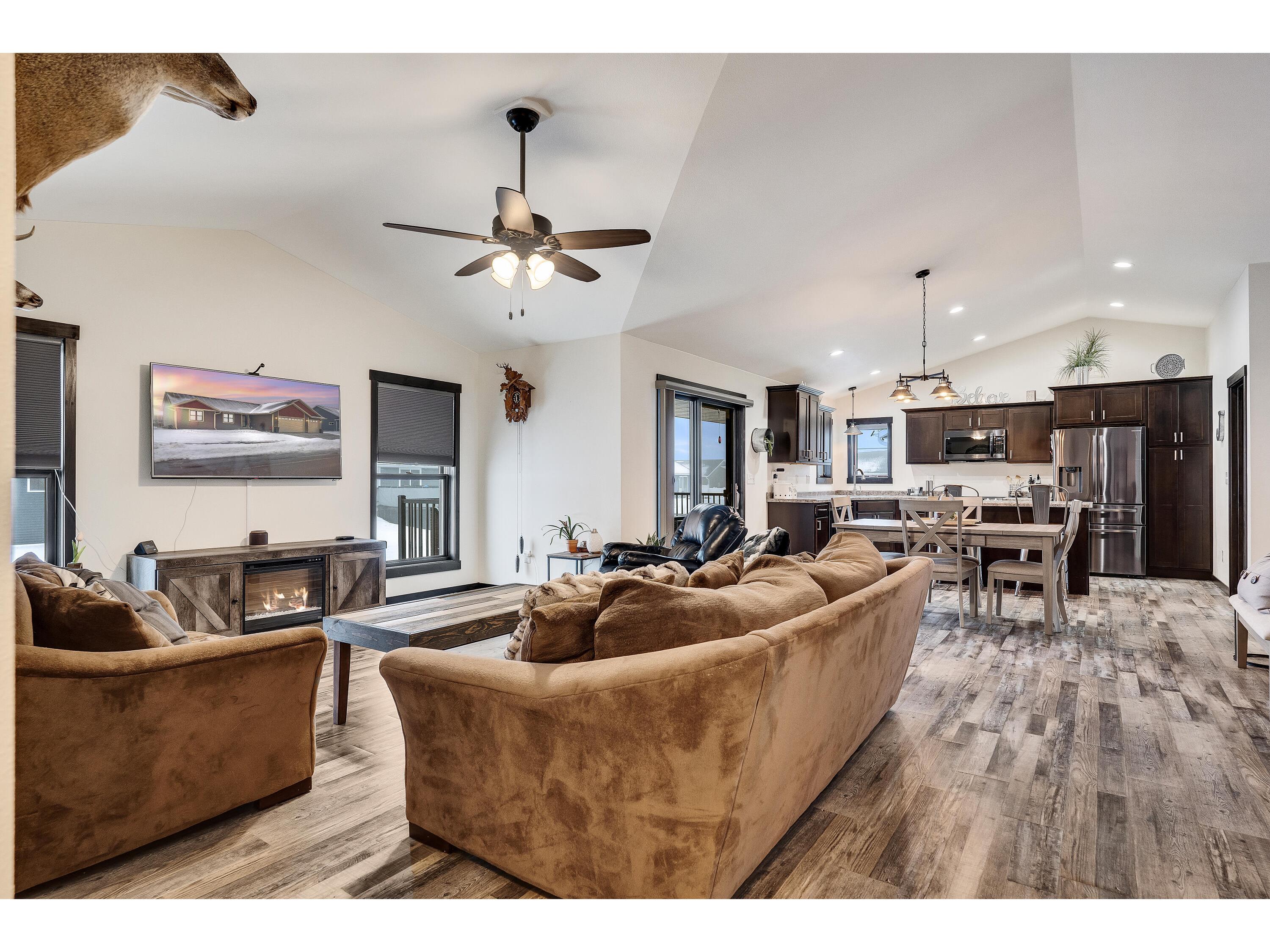 2012 Elinor Holmen WI 54636 1946650 image6