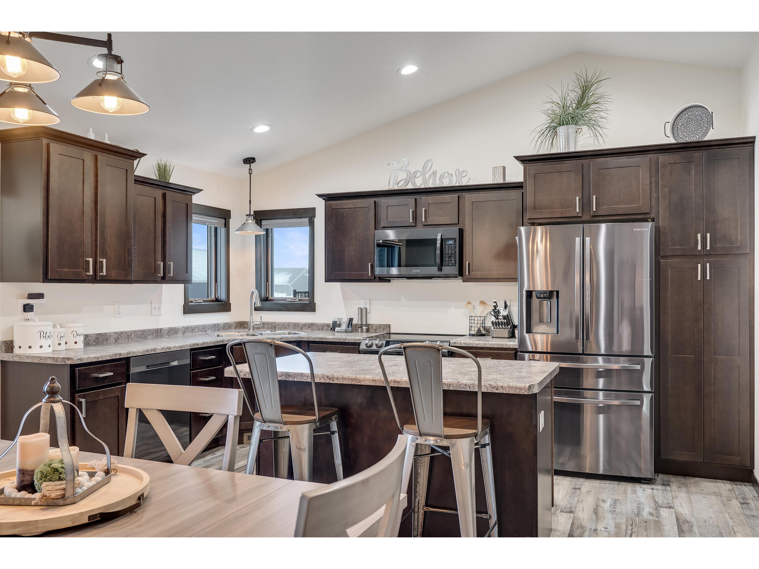 2012 Elinor Holmen WI 54636 1946650 image9