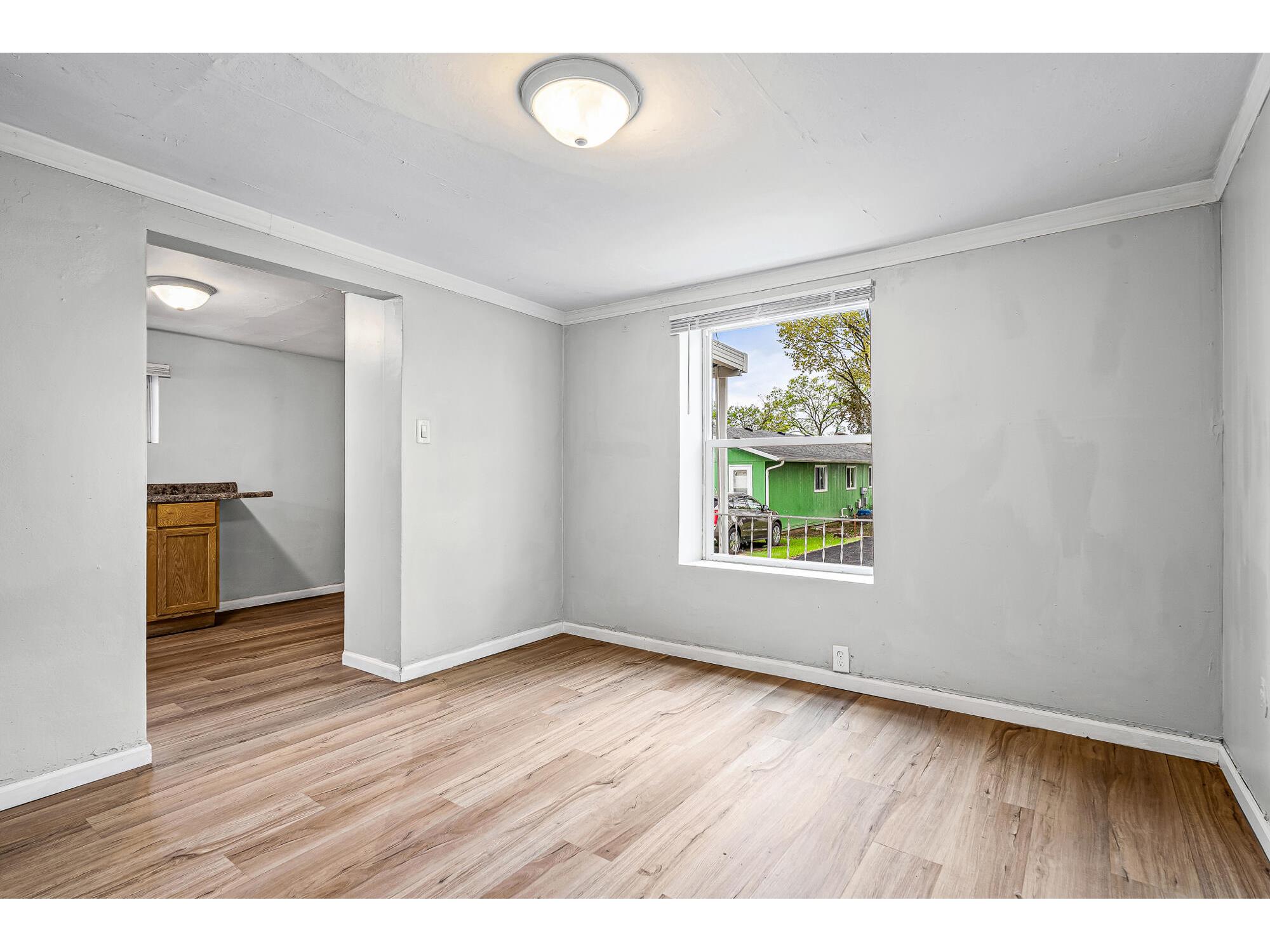 2016 21st La Crosse WI 54601 1960258 image12