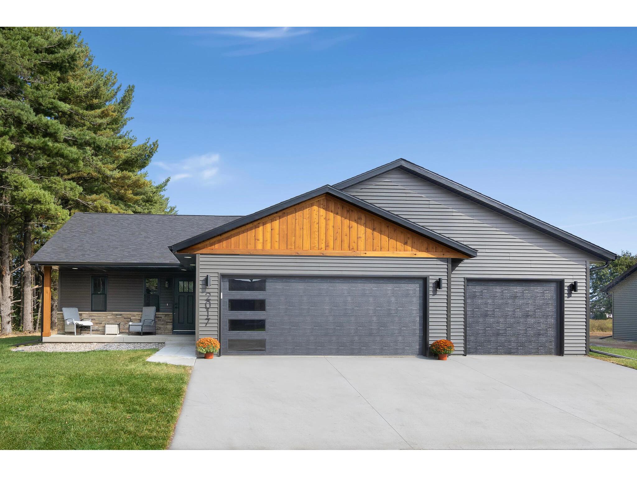 2017 Golden Gate Holmen WI 54636 1892438 image1