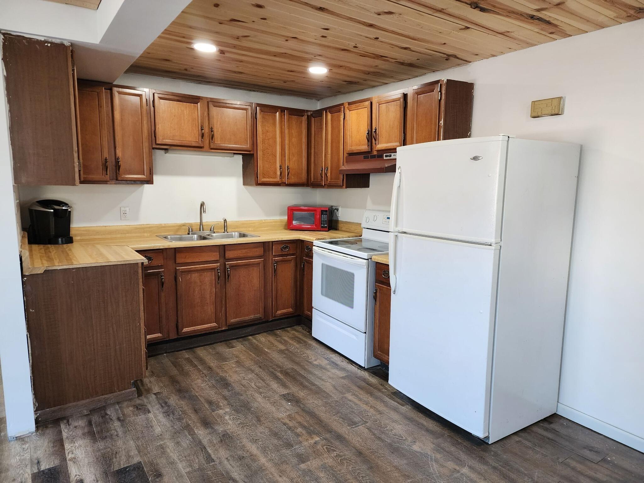 202 Diagonal Mount Sterling WI 54645 1963421 image10