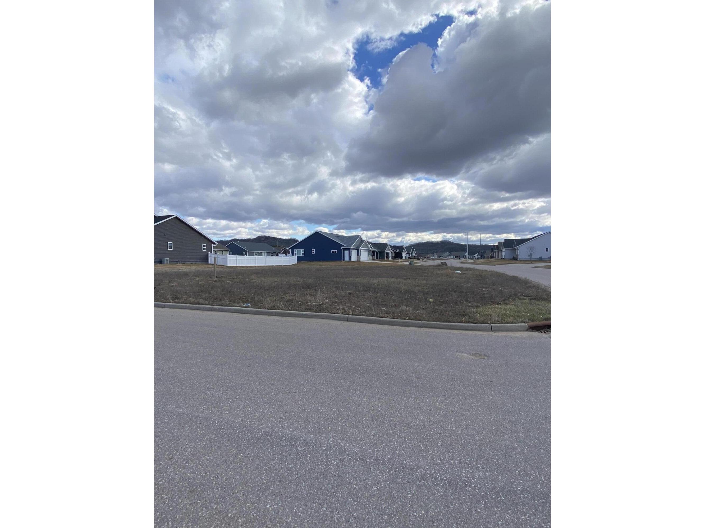 2023 Spakenburg Holmen WI 54636 1869832 image1