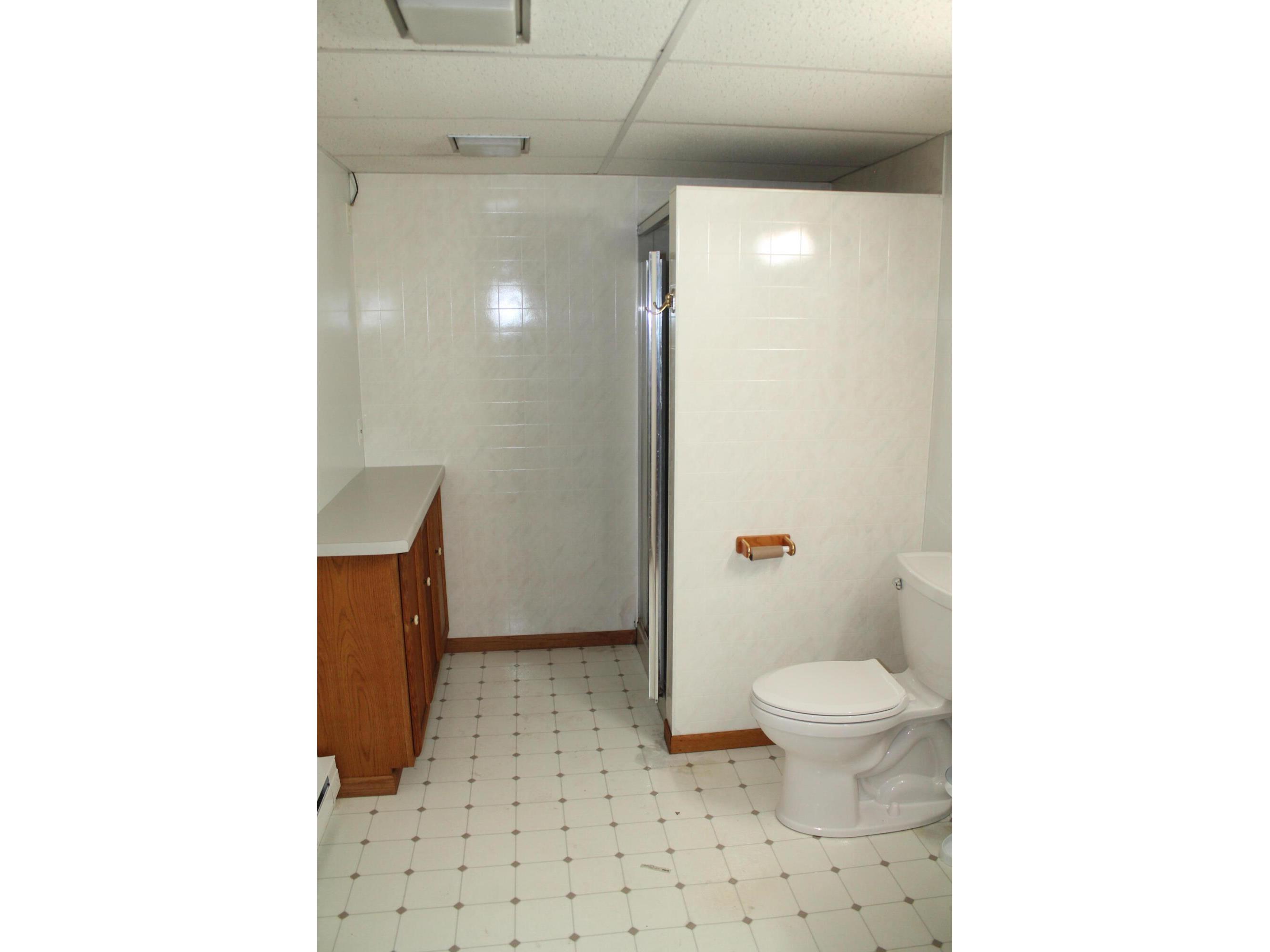 2027 Charles La Crosse WI 54603 1943666 image20