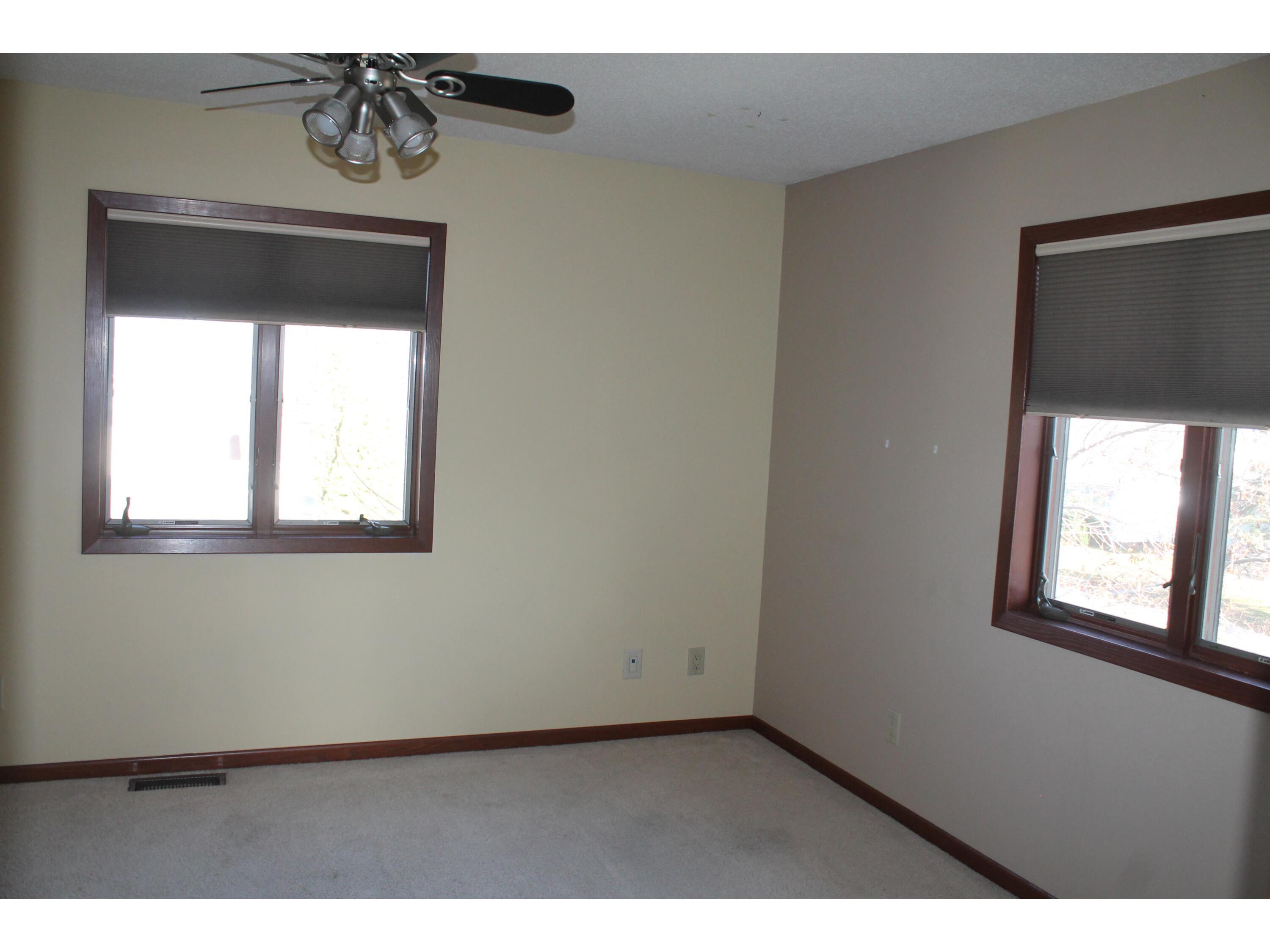 2027 Charles La Crosse WI 54603 1943666 image28