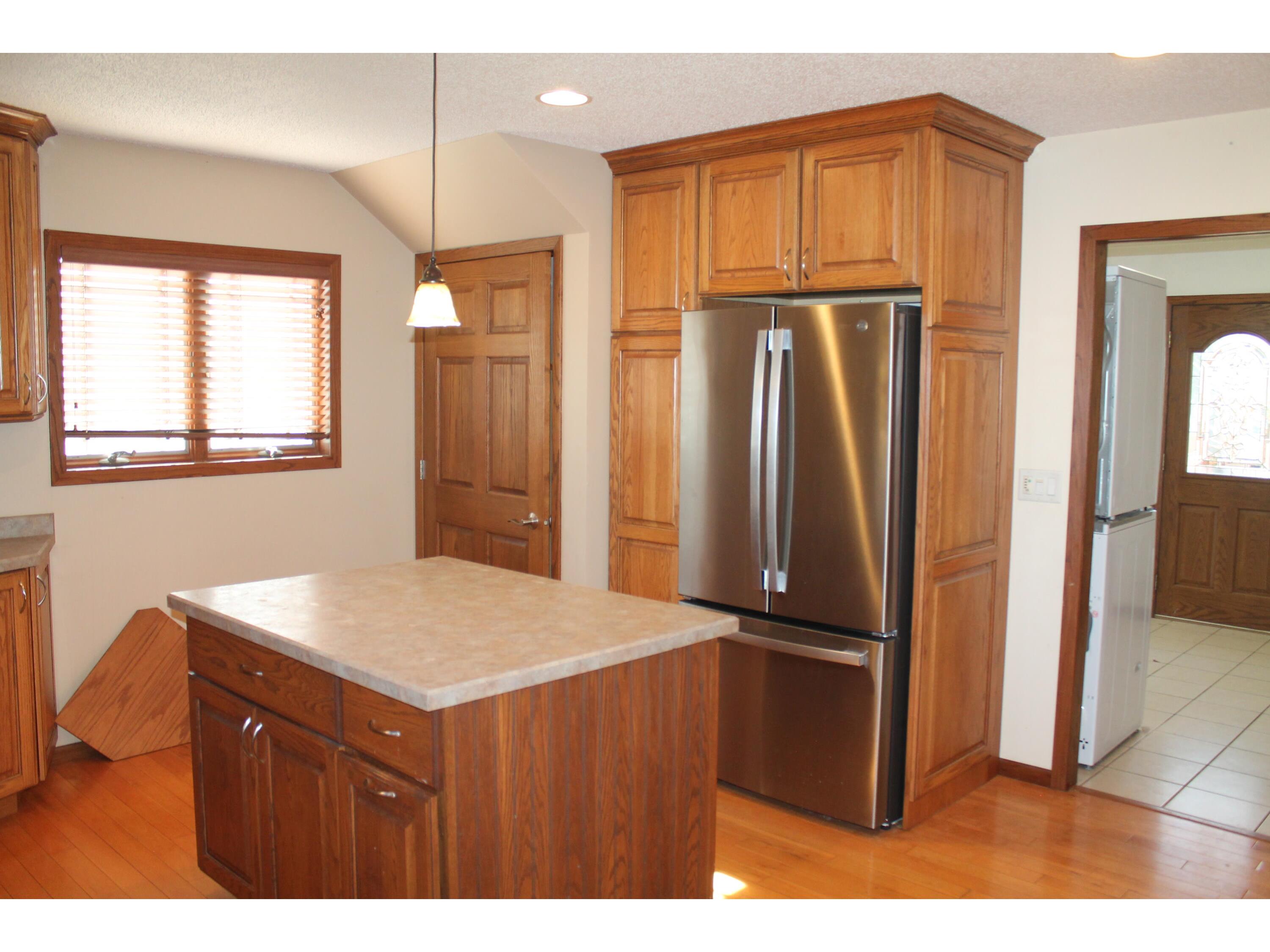 2027 Charles La Crosse WI 54603 1943666 image5