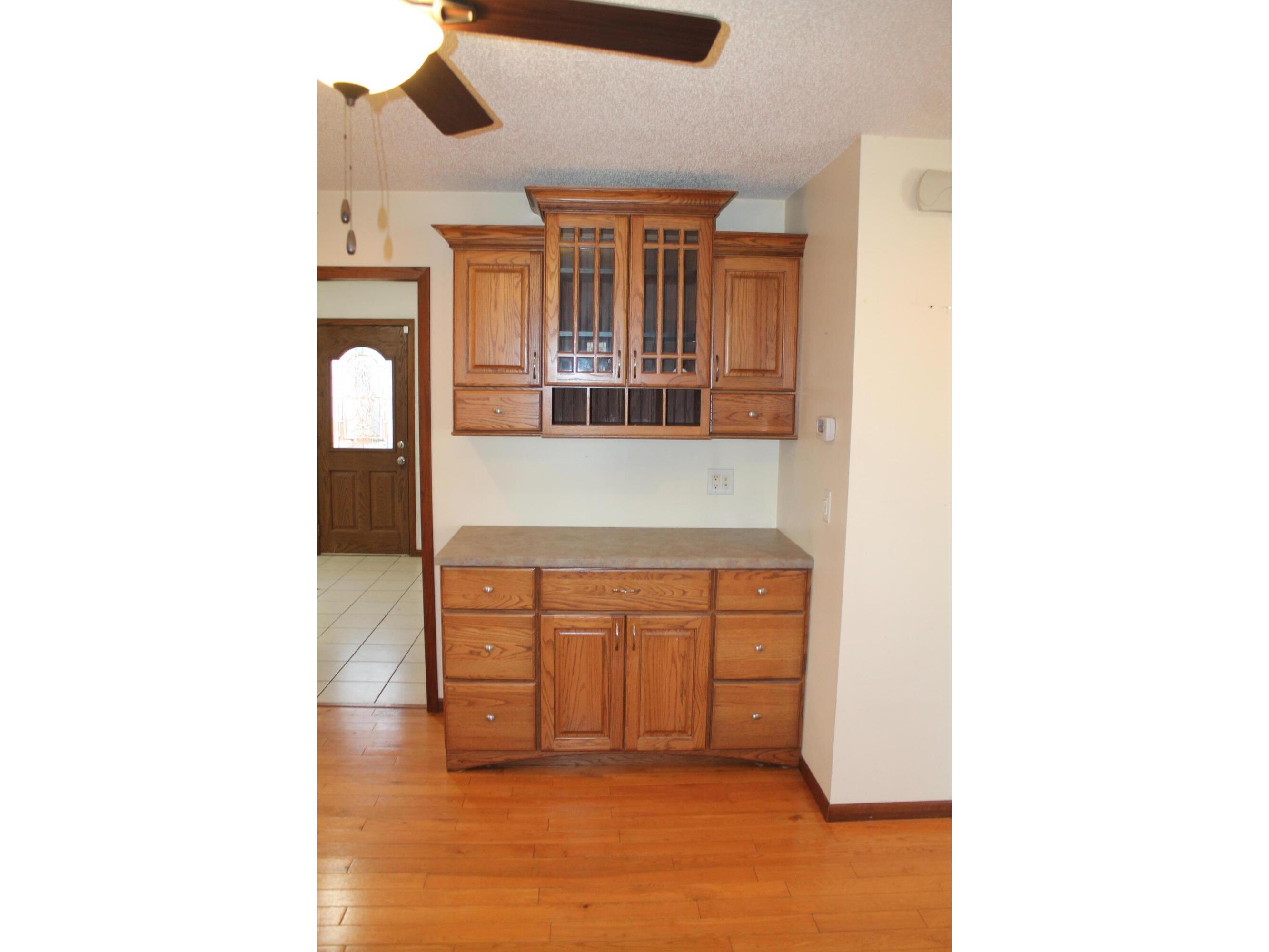 2027 Charles La Crosse WI 54603 1943666 image6