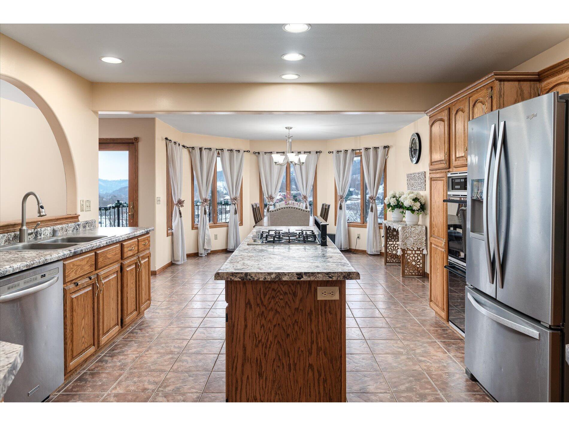 203 Eagles Bluff La Crescent MN 55947 1944436 image10