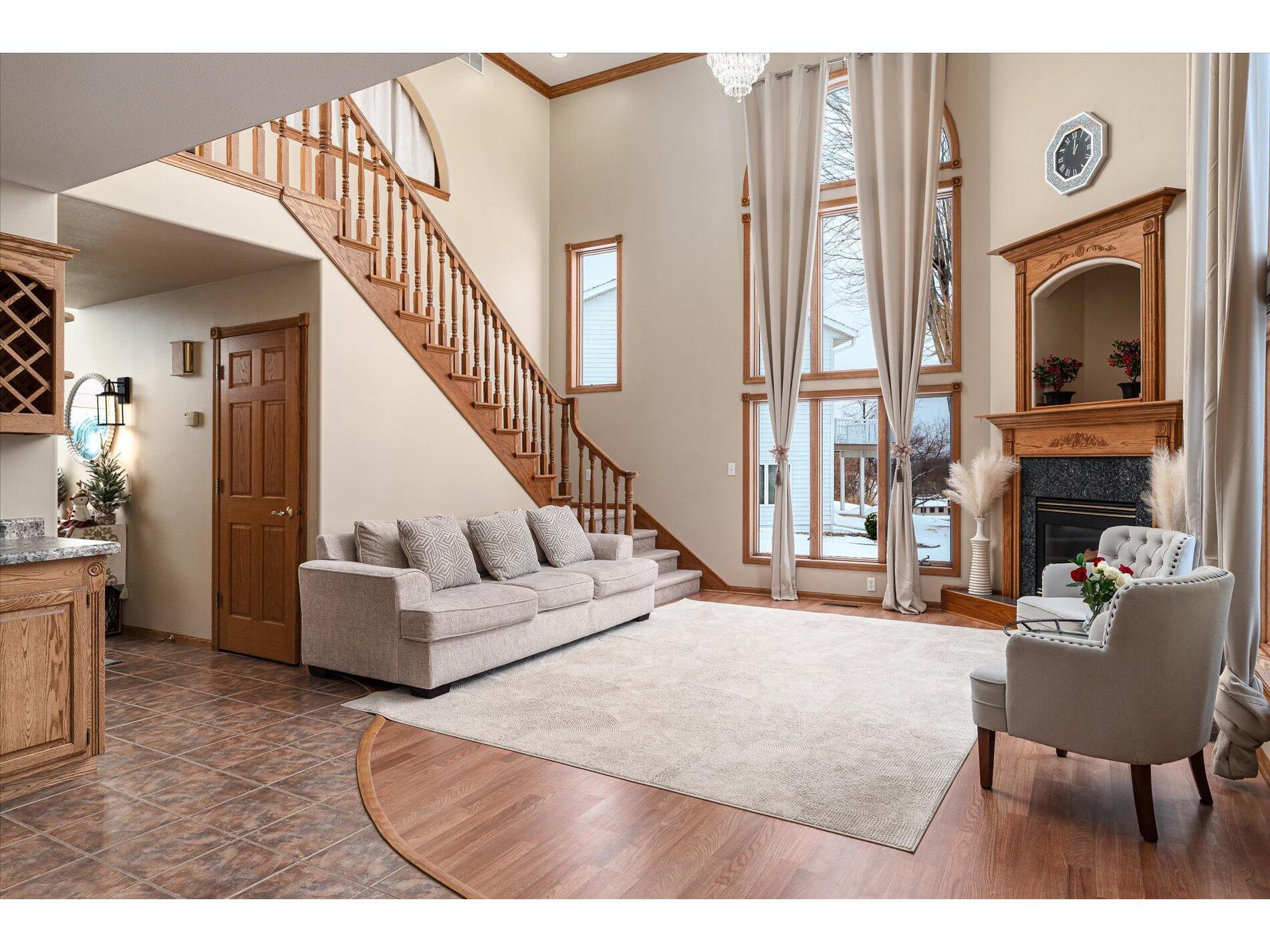 203 Eagles Bluff La Crescent MN 55947 1944436 image16