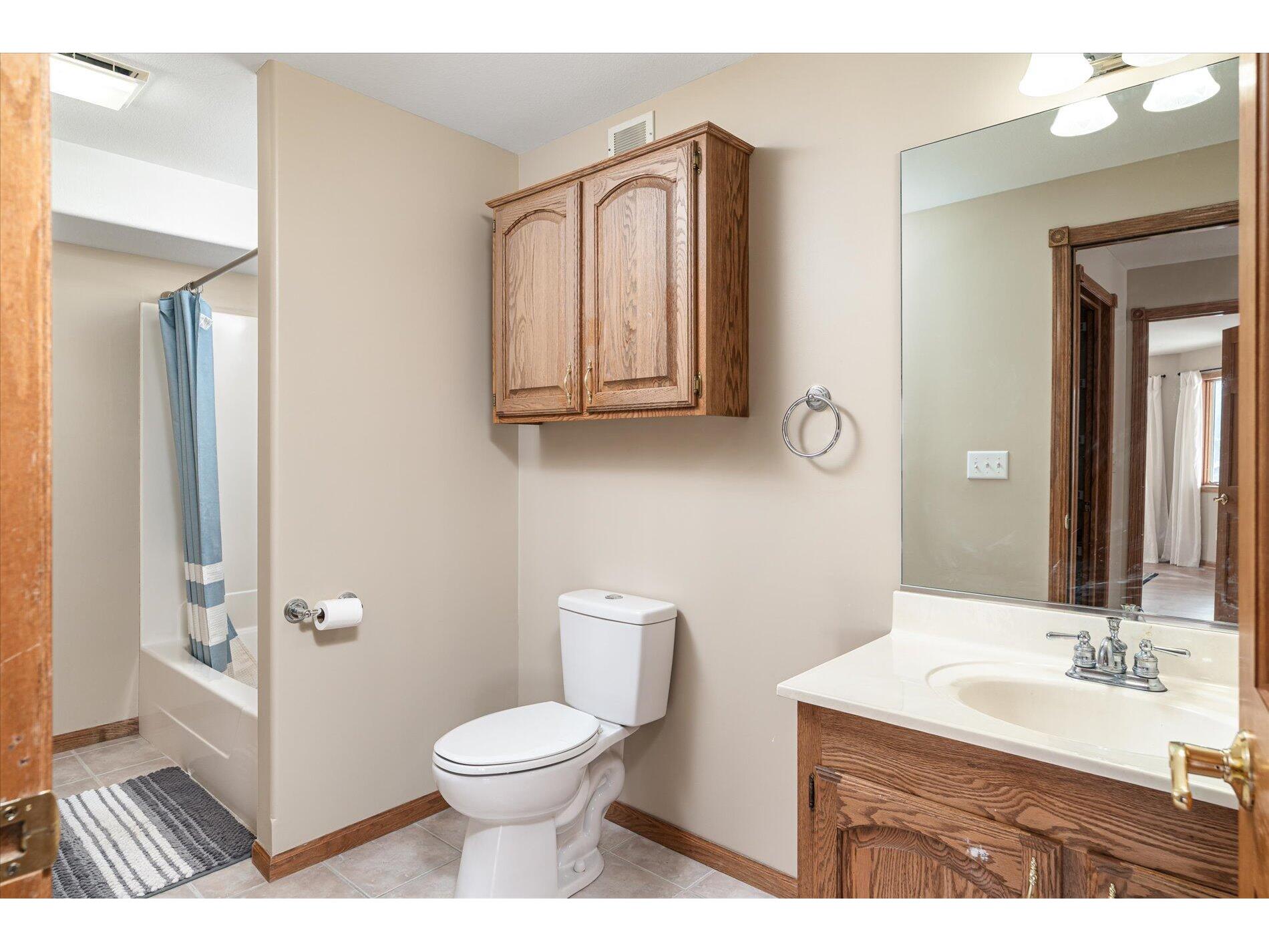 203 Eagles Bluff La Crescent MN 55947 1944436 image30