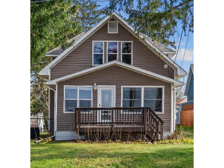 203 West Westby WI 54667 1900238 image1