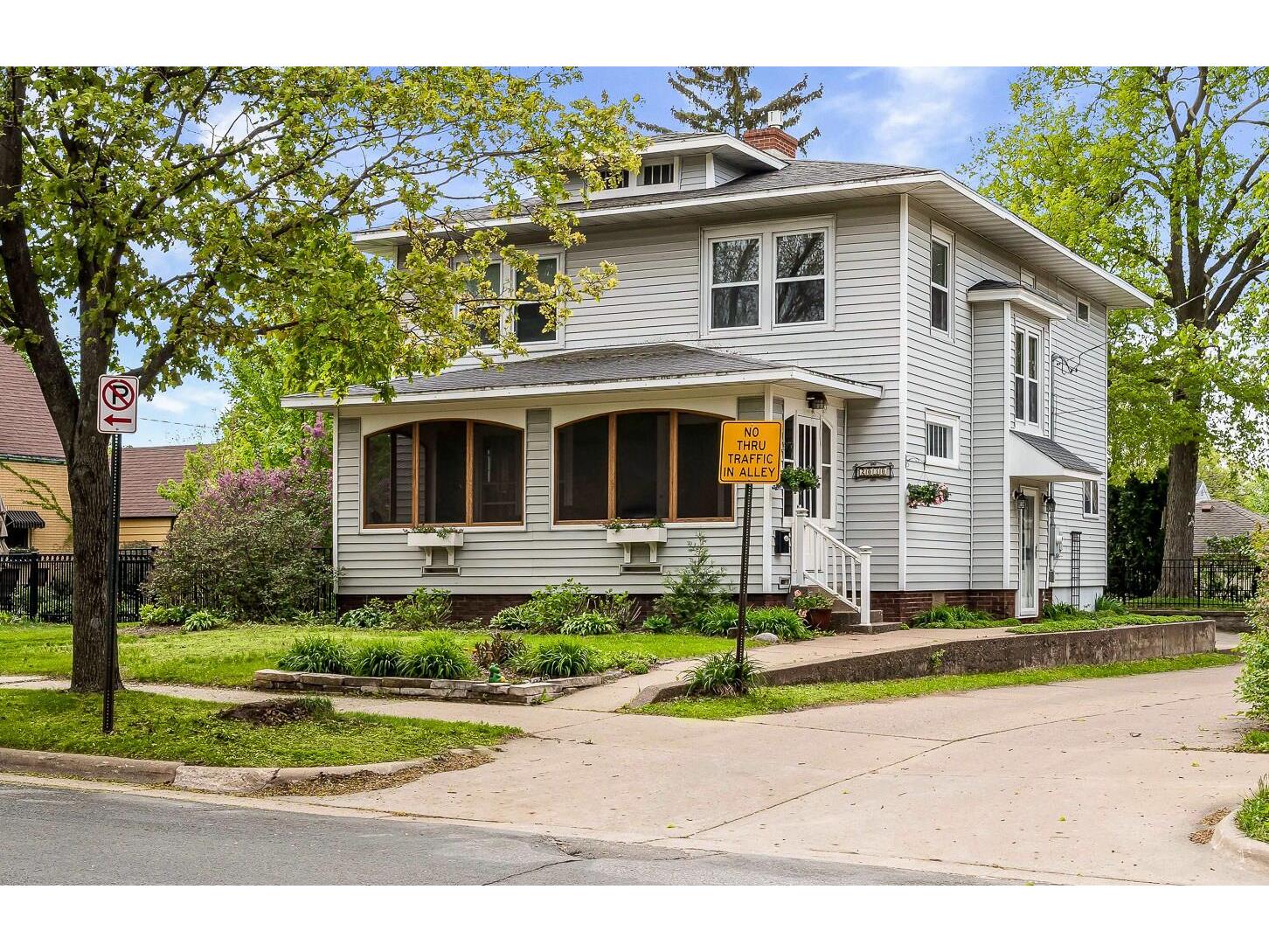 2030 Cass La Crosse WI 54601 1961899 image1