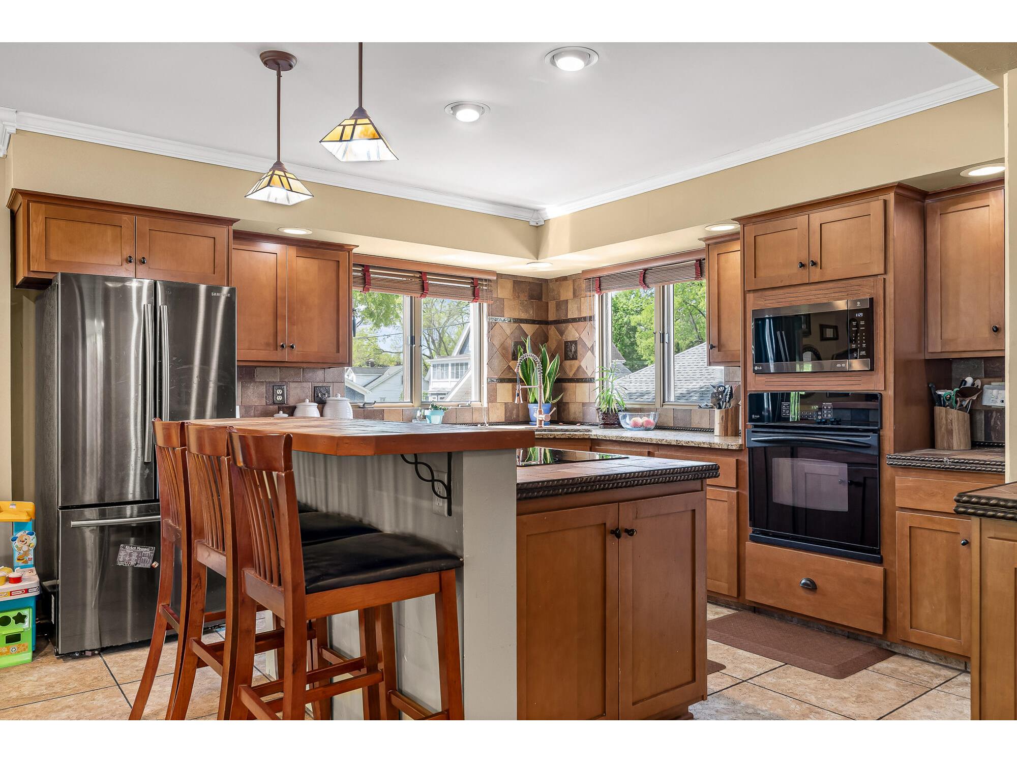 2030 Cass La Crosse WI 54601 1961899 image9