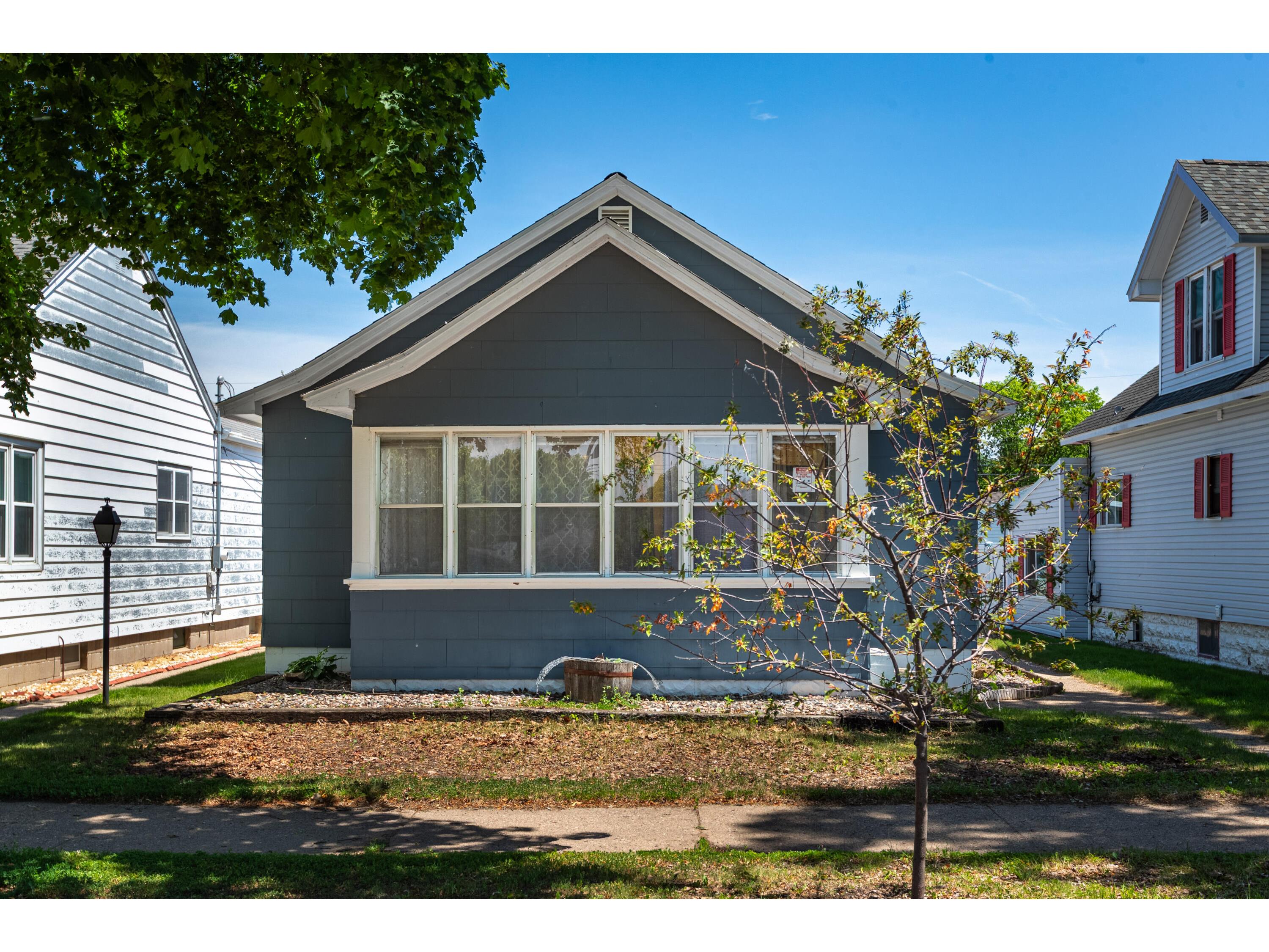 2030 Wood La Crosse WI 54603 1965607 image1