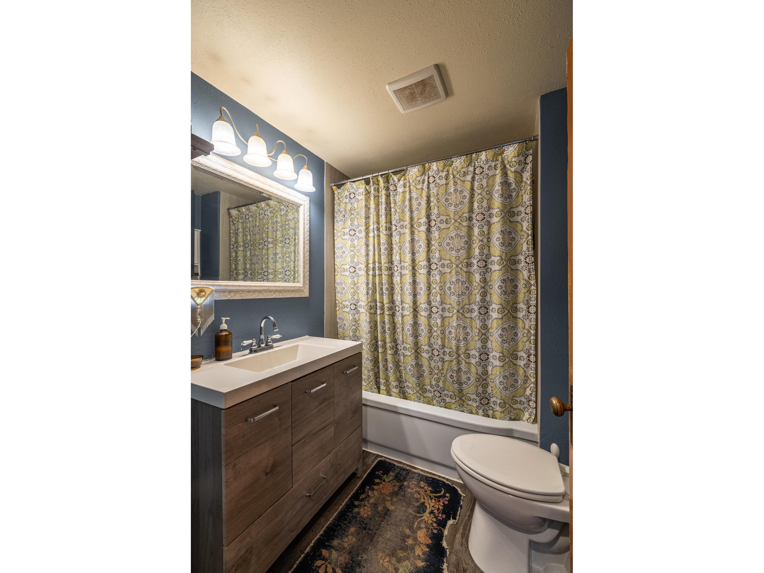 2030 Wood La Crosse WI 54603 1965607 image12