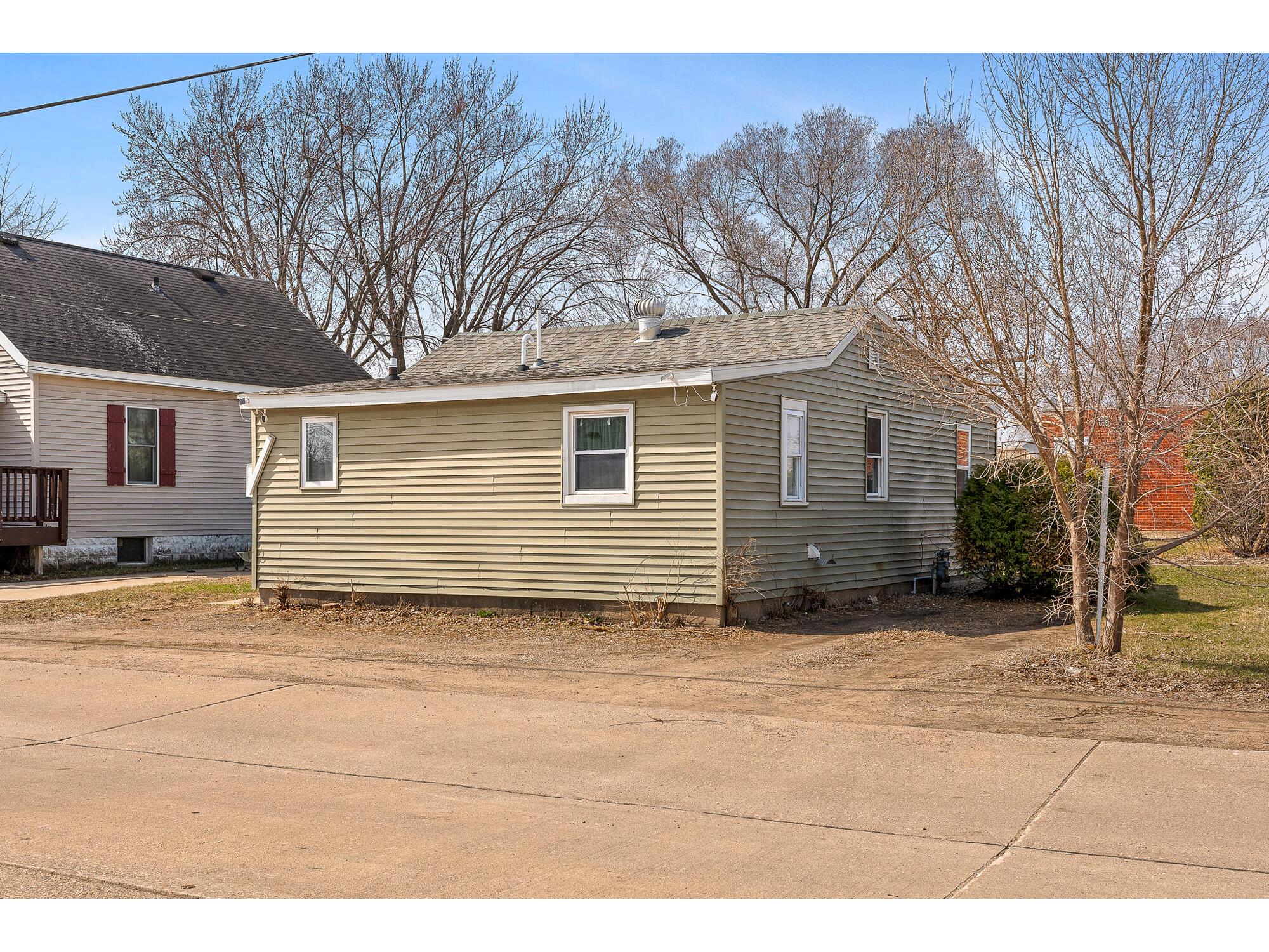 2038 Avon La Crosse WI 54603 1963203 image13