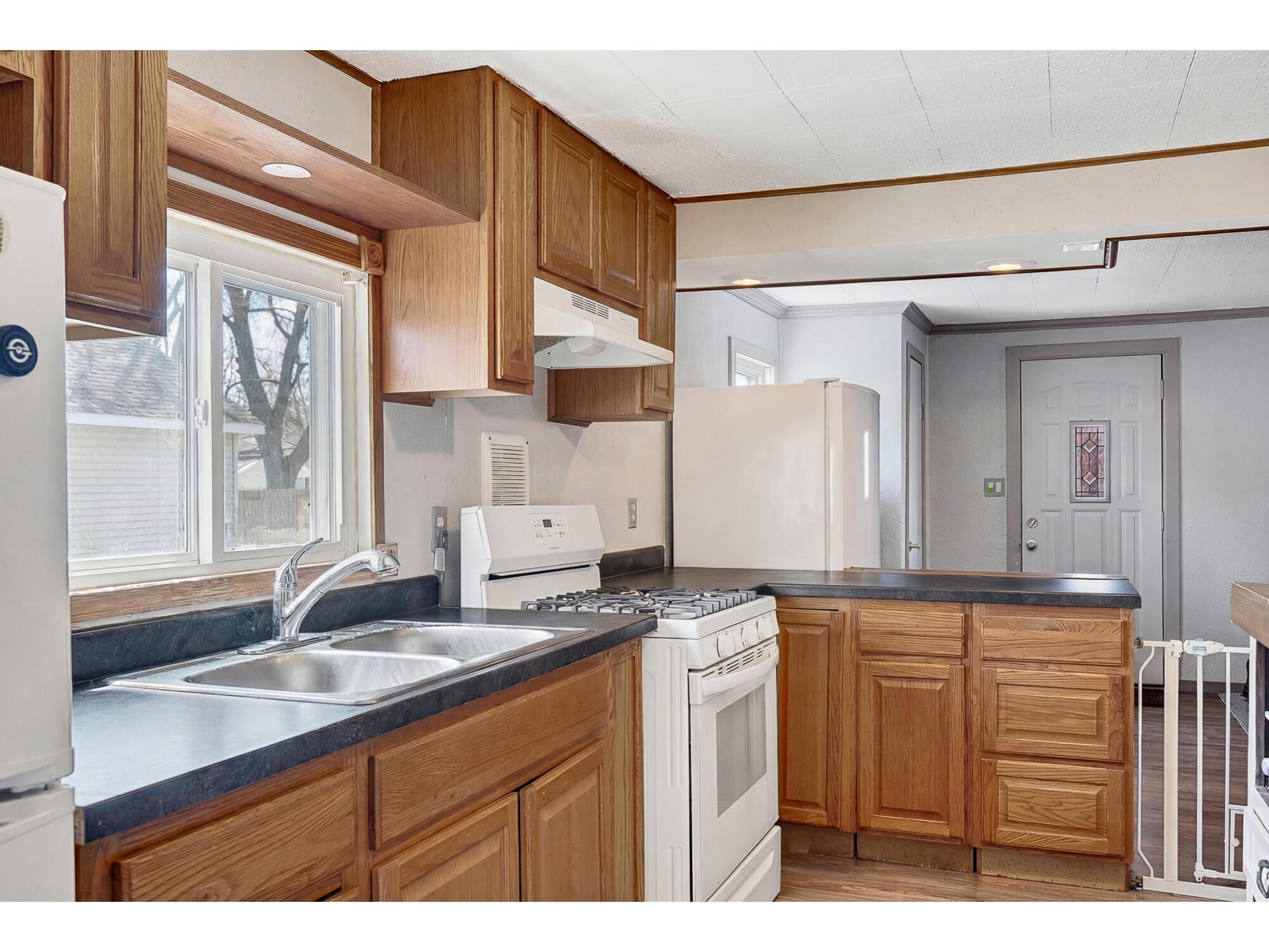 2038 Avon La Crosse WI 54603 1963203 image5