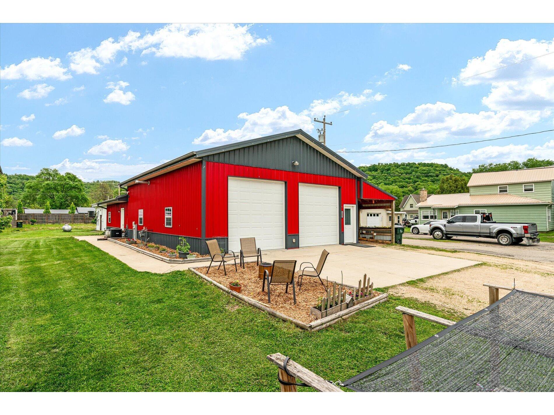 204 Peterson Soldiers Grove WI 54655 1964299 image1