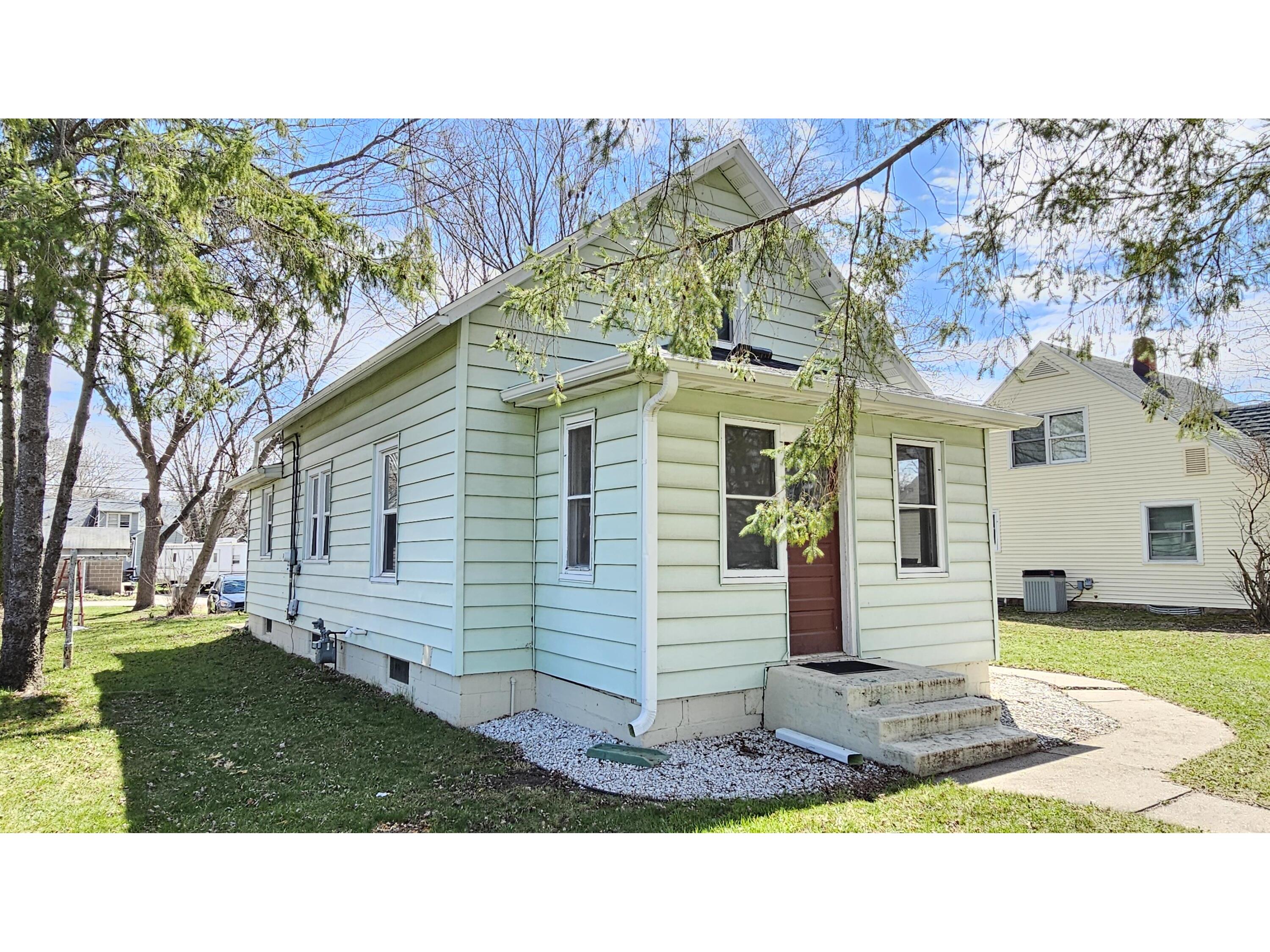 205 Long Coulee Holmen WI 54636 1870962 image1