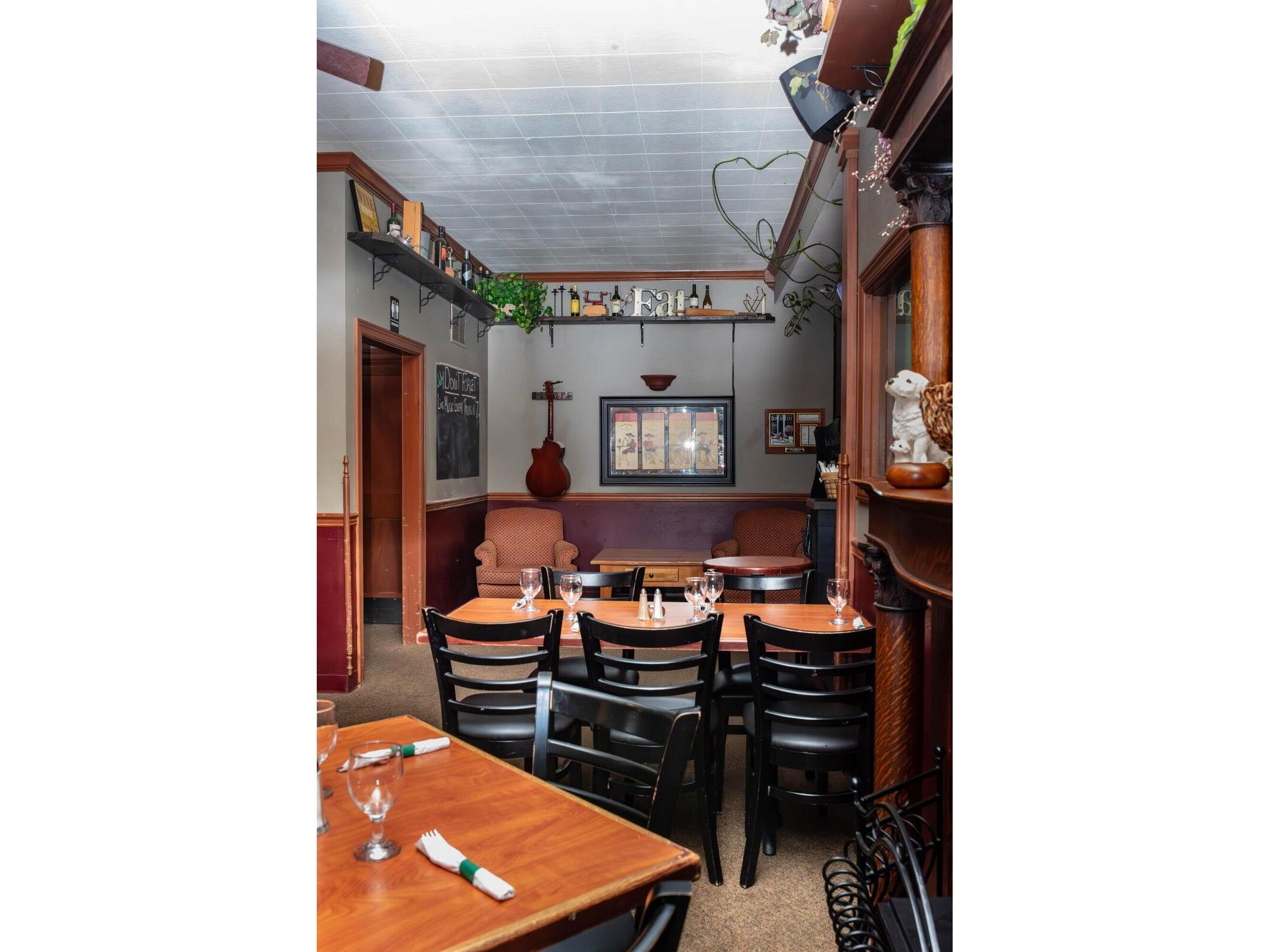 205 Main Onalaska WI 54650 1943250 image24