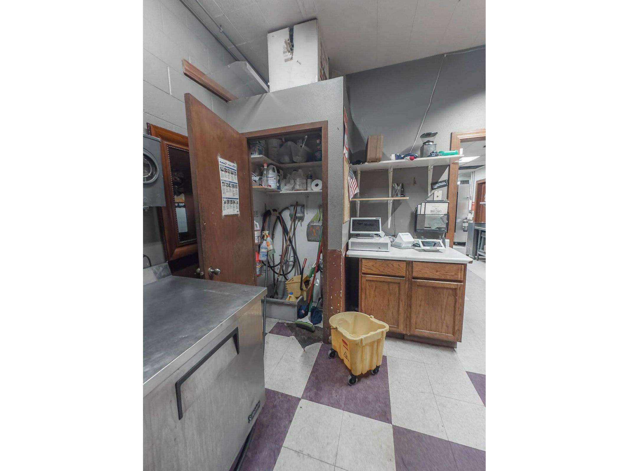 205 Main Onalaska WI 54650 1943250 image62