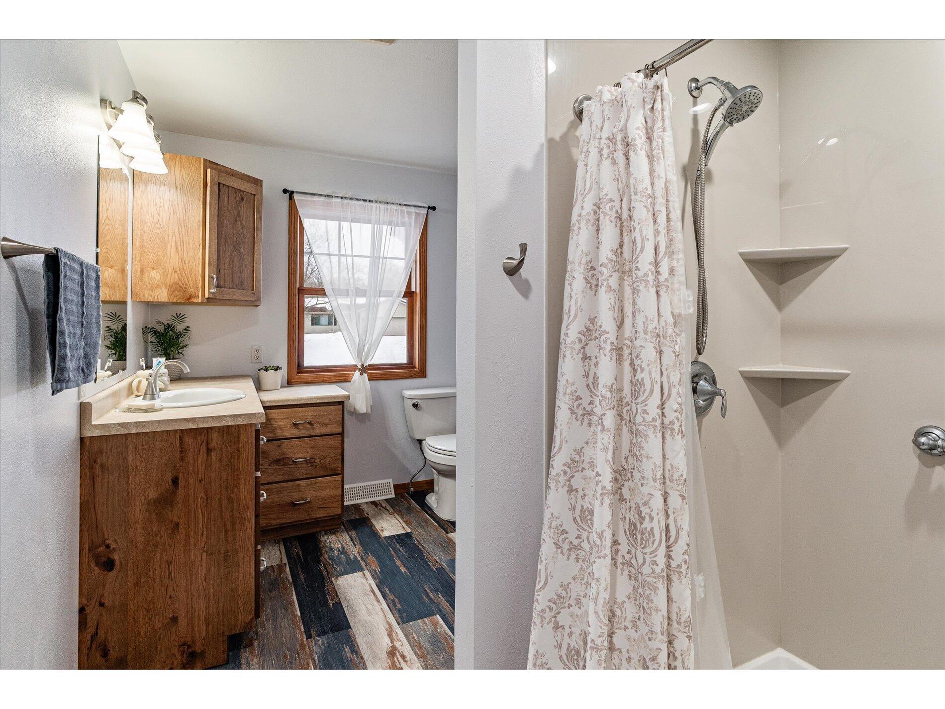 206 N Shird La Farge WI 54639 1949653 image10