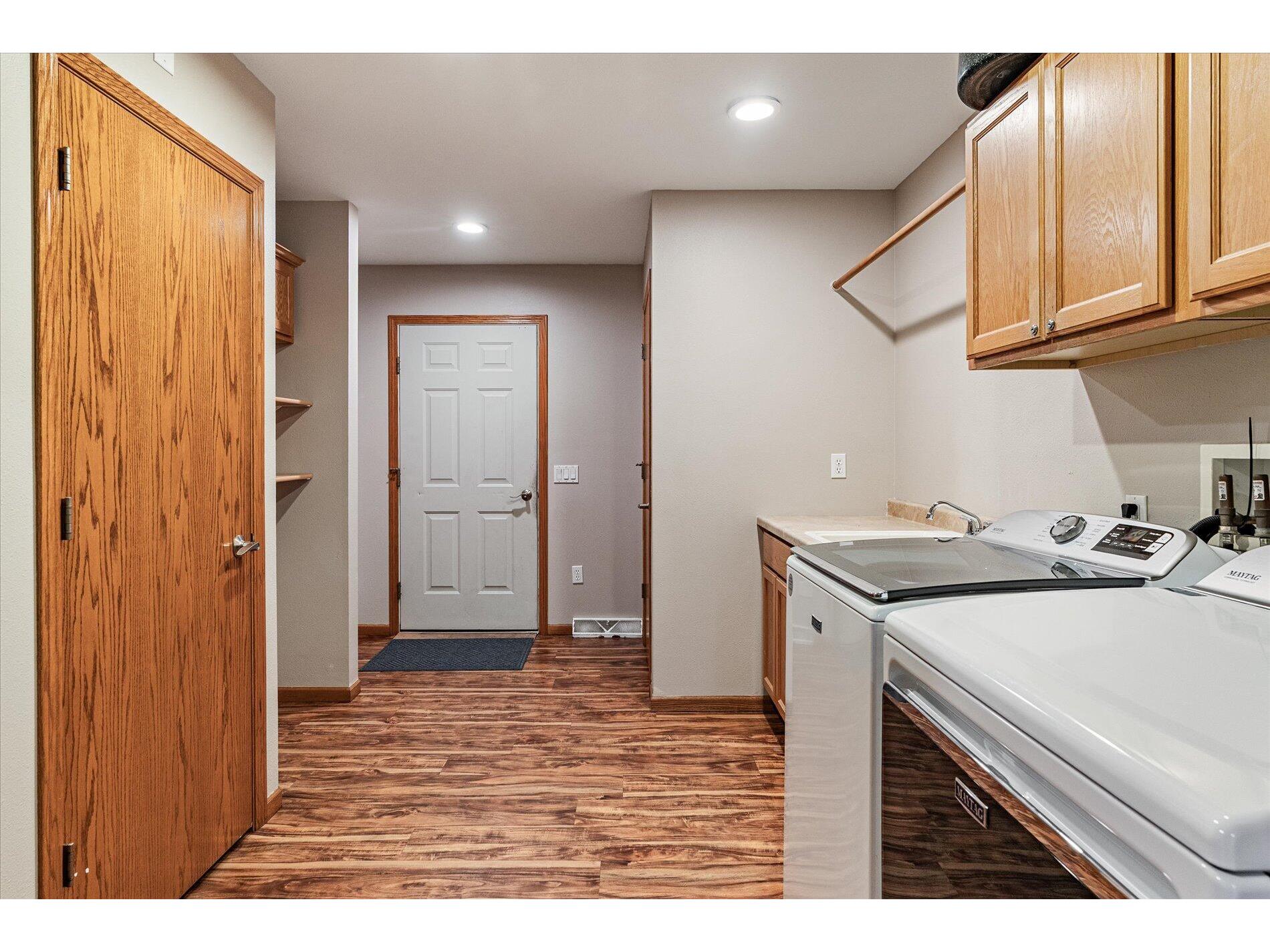 206 N Shird La Farge WI 54639 1949653 image15