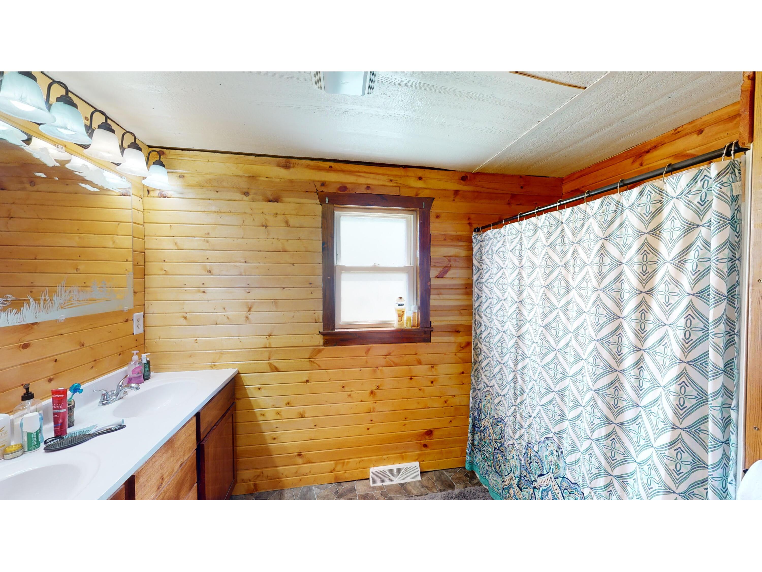 206 S Silver La Farge WI 54639 1923666 image10