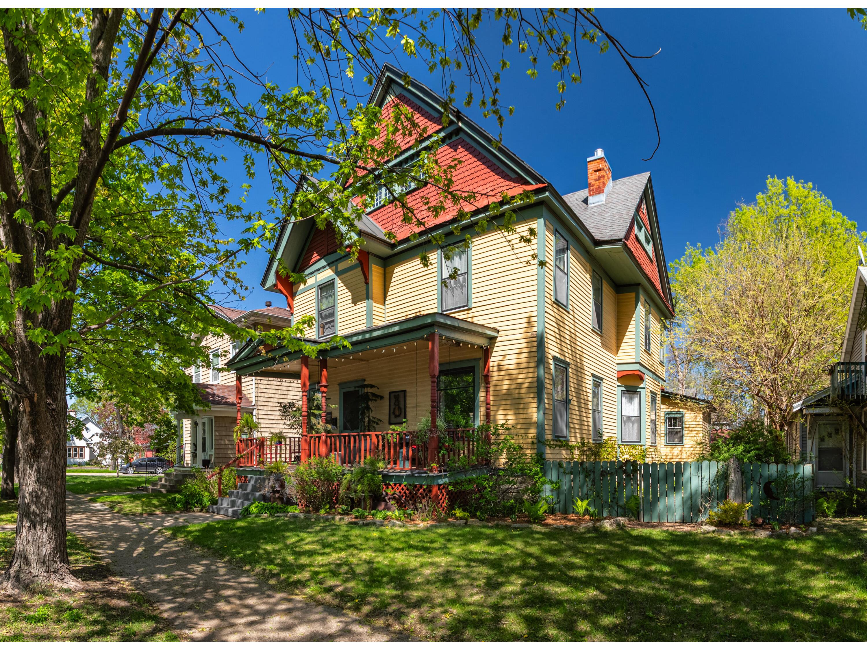 207 9th La Crosse WI 54601 1918473 image1