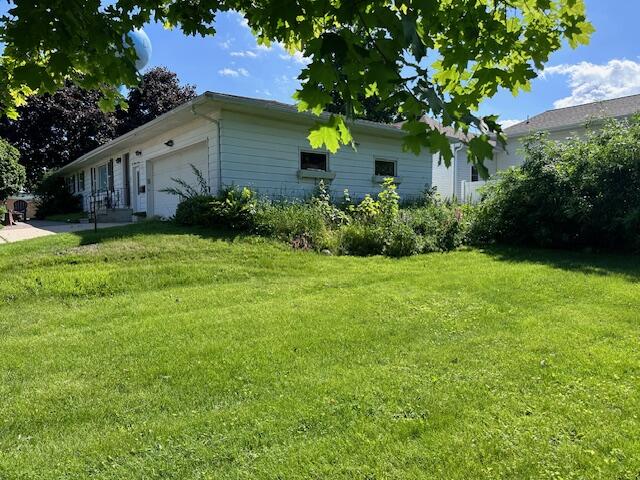 207 Pine Caledonia MN 55921 1963583 image11